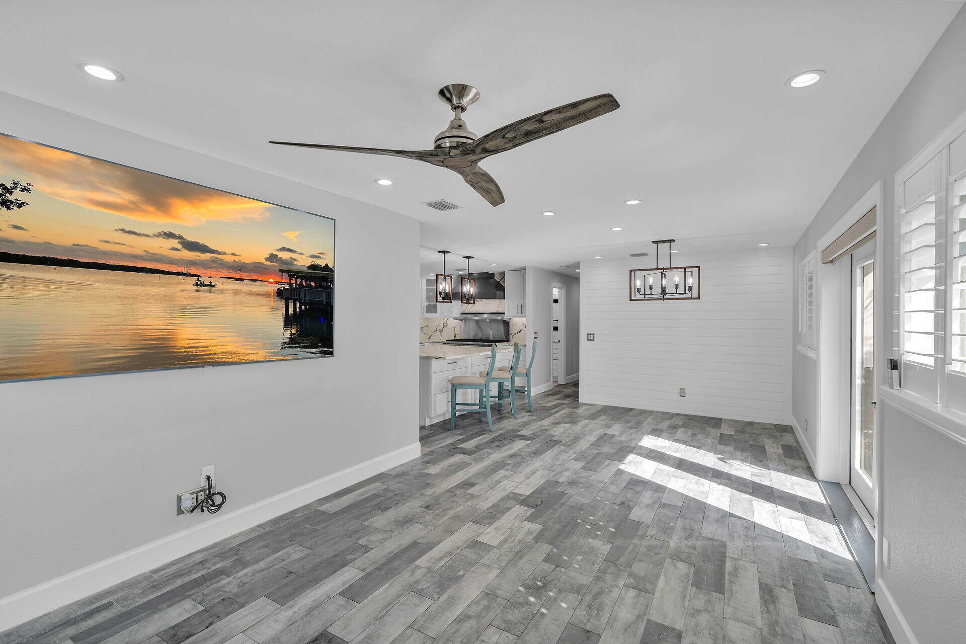 33D 11Th Avenue