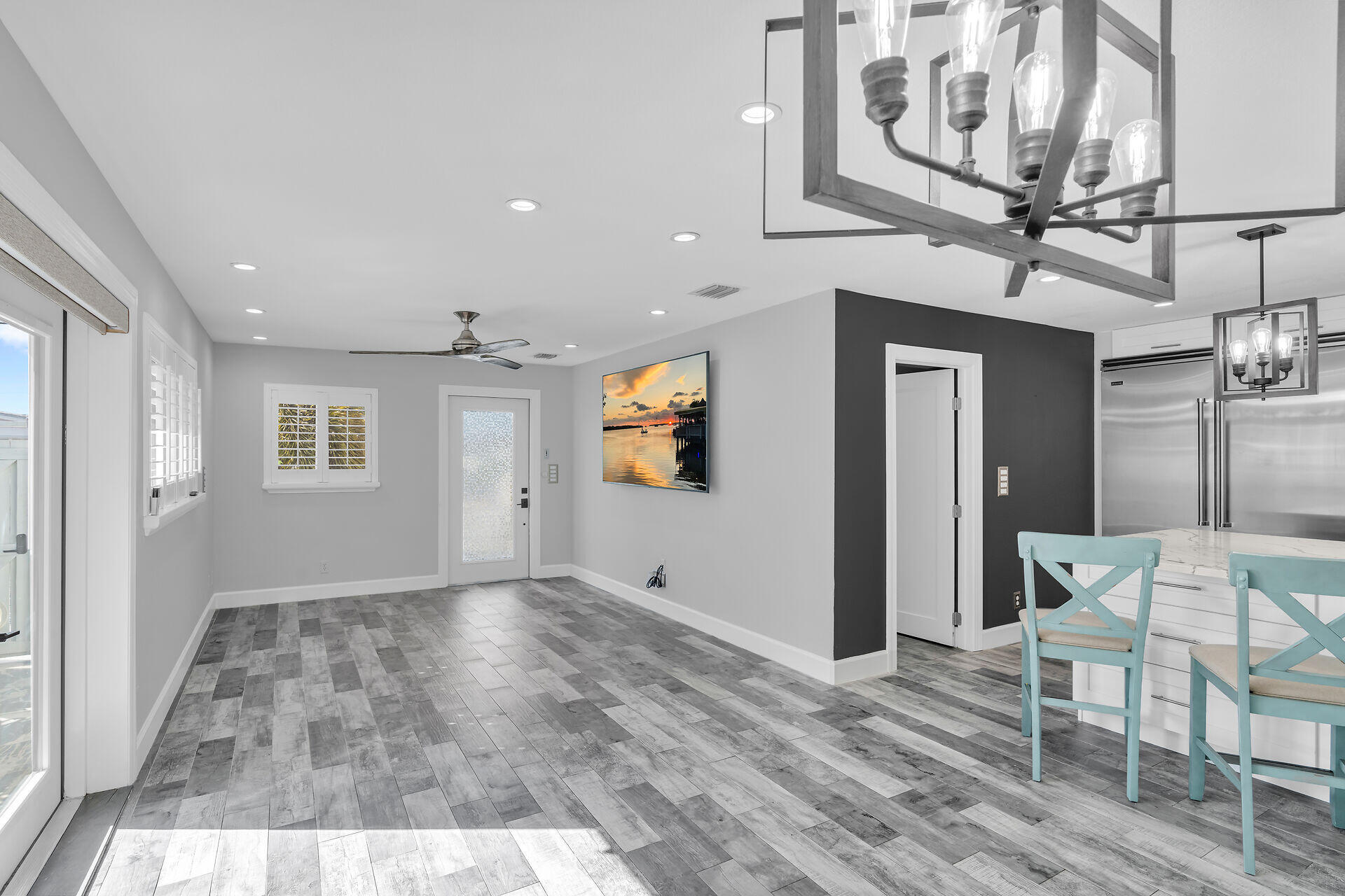 33D 11Th Avenue