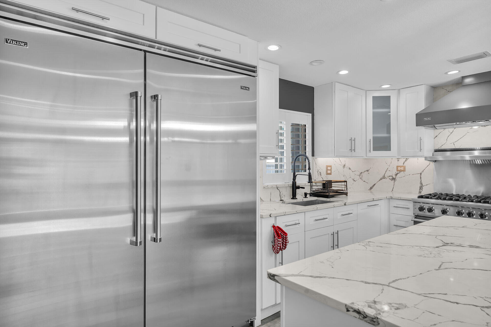 33D 11Th Avenue