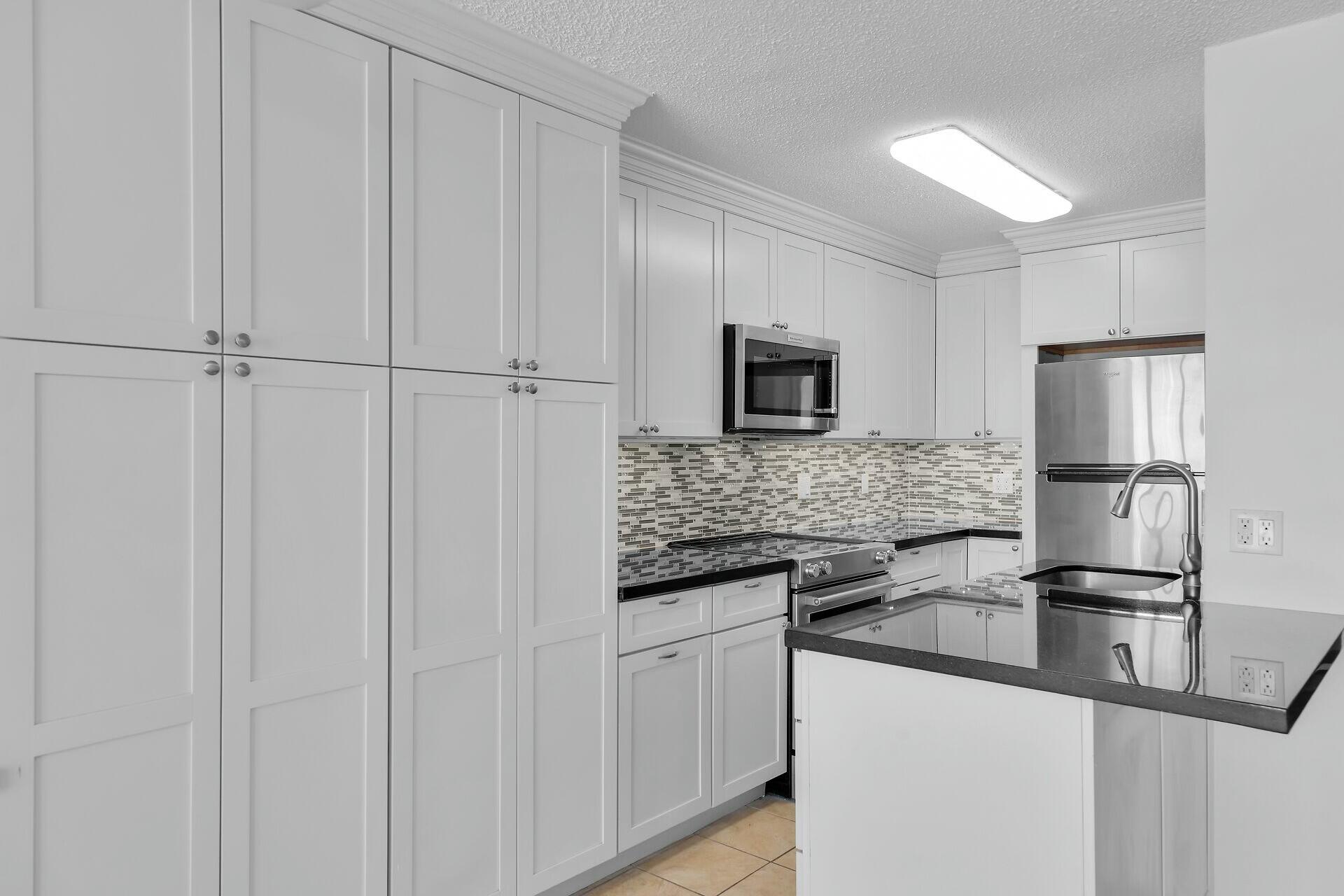 3312 Northside Drive Unit: 707