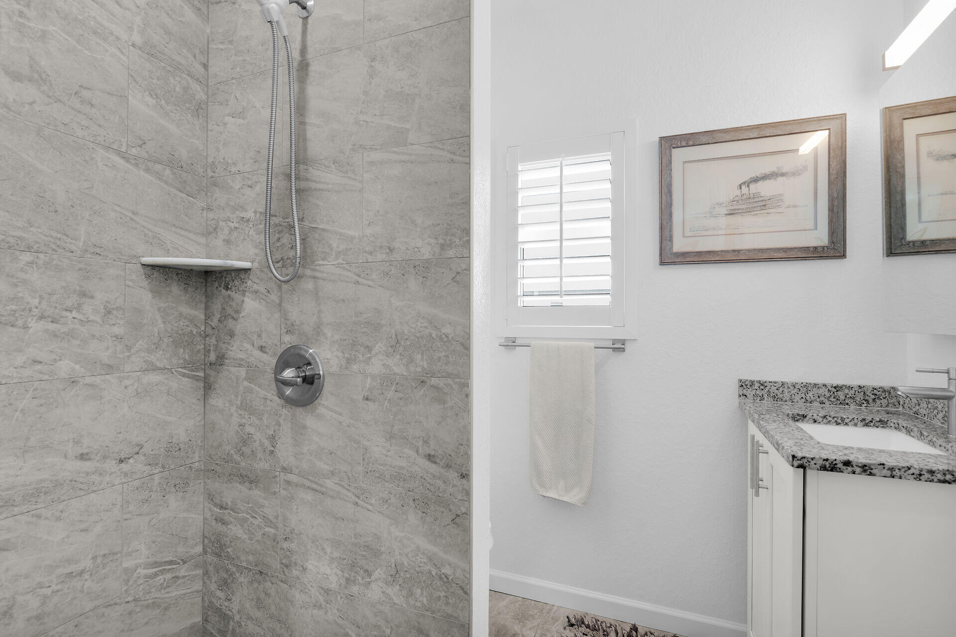 10877 Overseas Highway Unit: 120