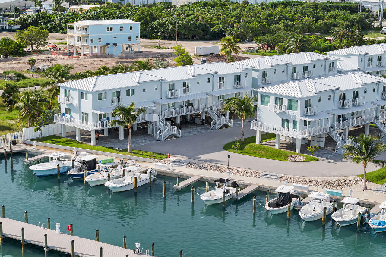 10877 Overseas Highway Unit: 120