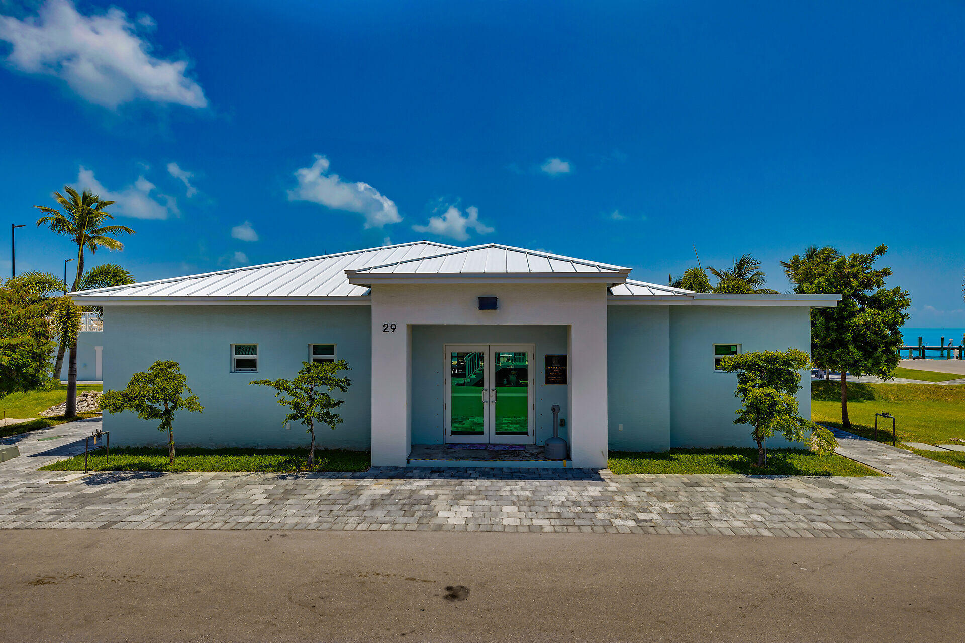 10877 Overseas Highway Unit: 120