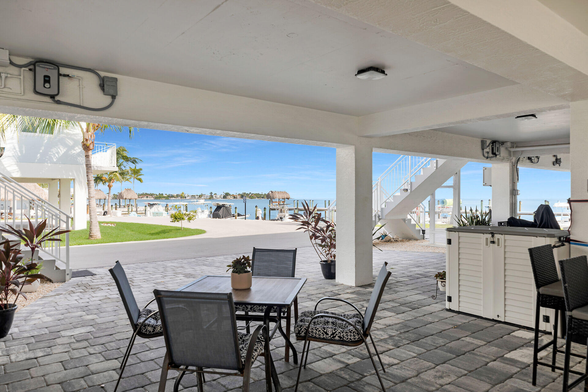 10877 Overseas Highway Unit: 120