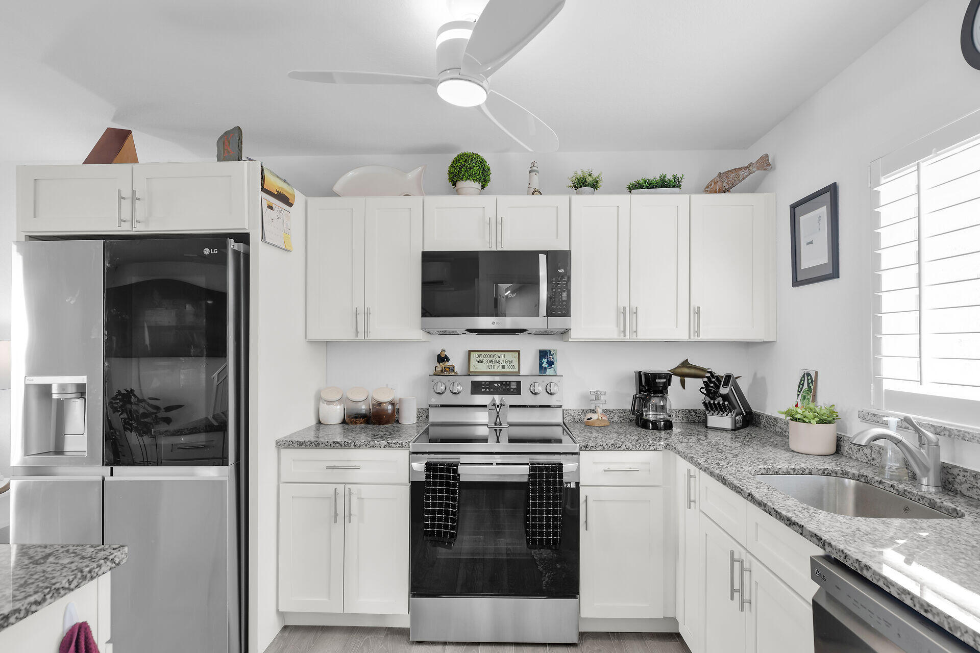 10877 Overseas Highway Unit: 120