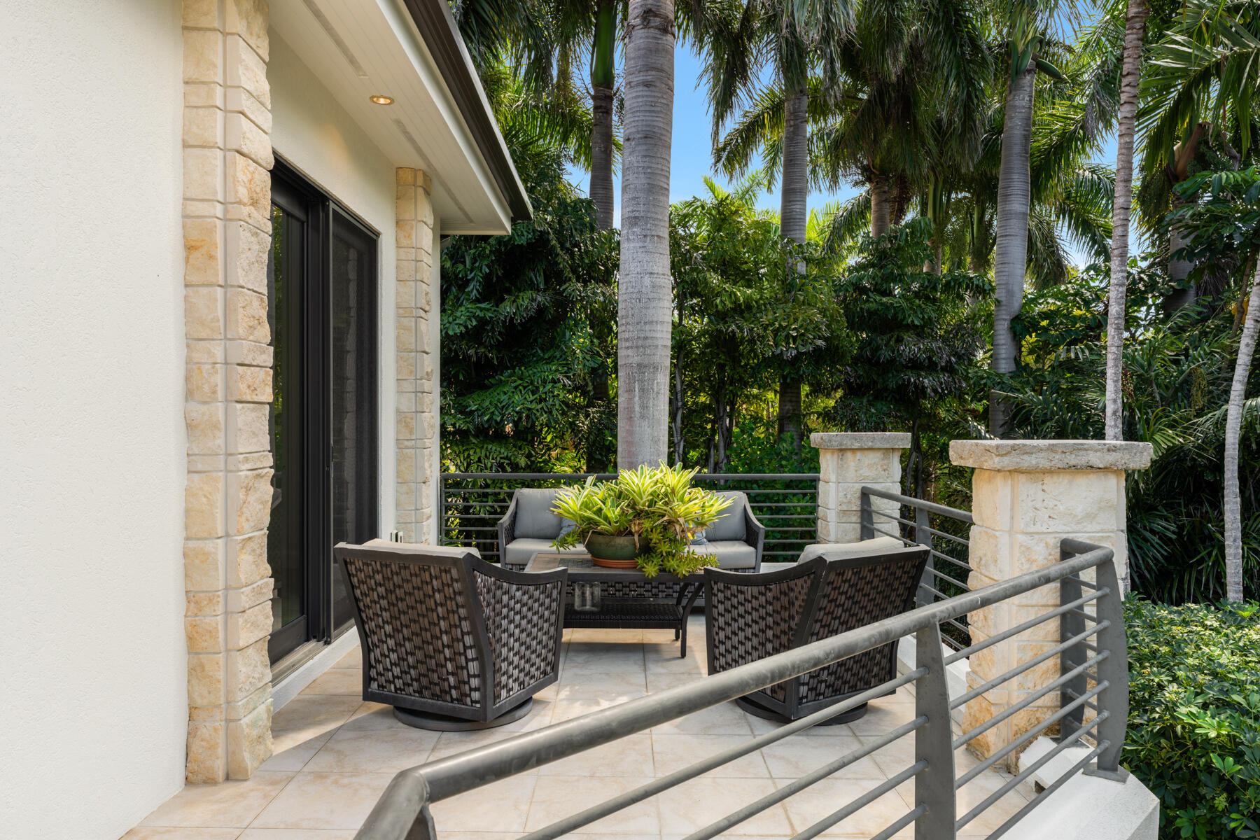 51 Cannon Royal Drive