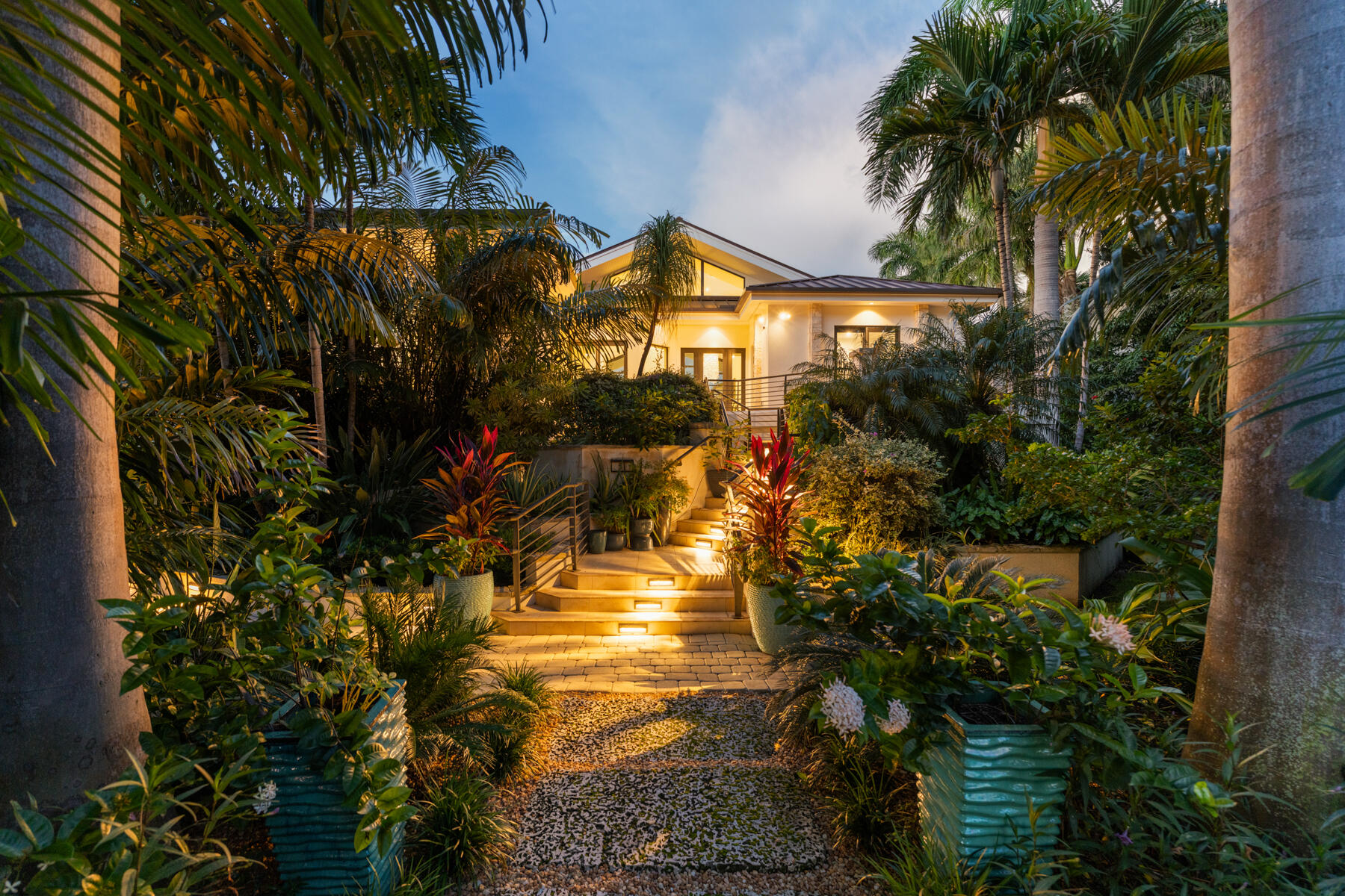 51 Cannon Royal Drive