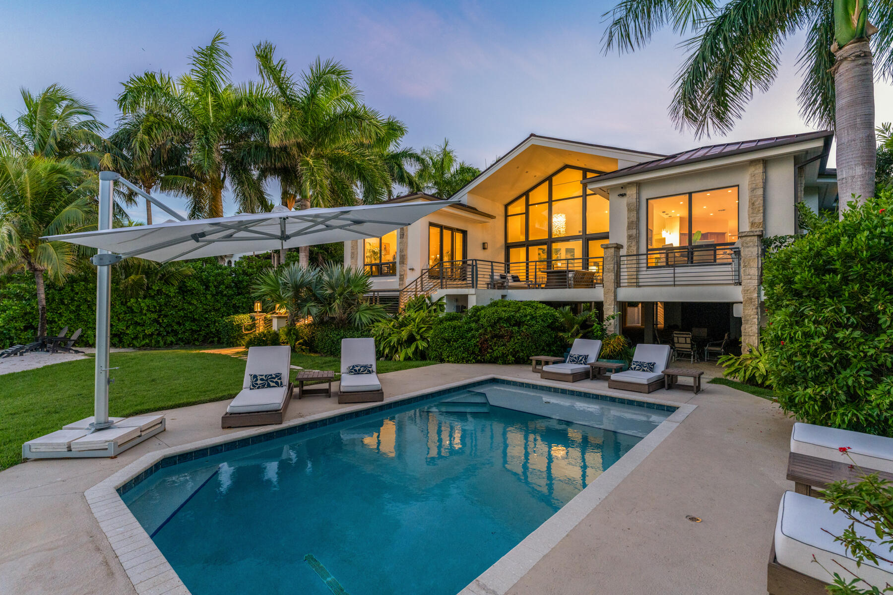 51 Cannon Royal Drive