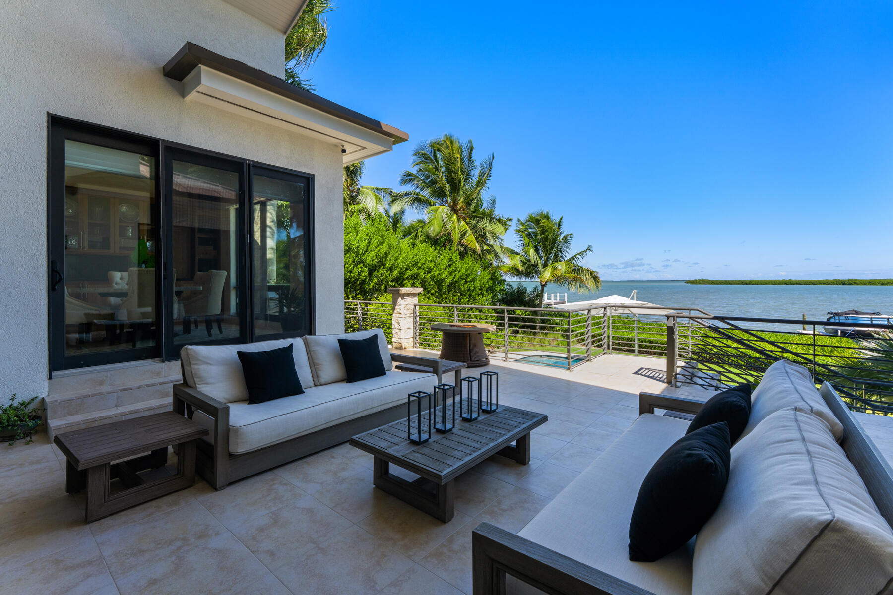 51 Cannon Royal Drive