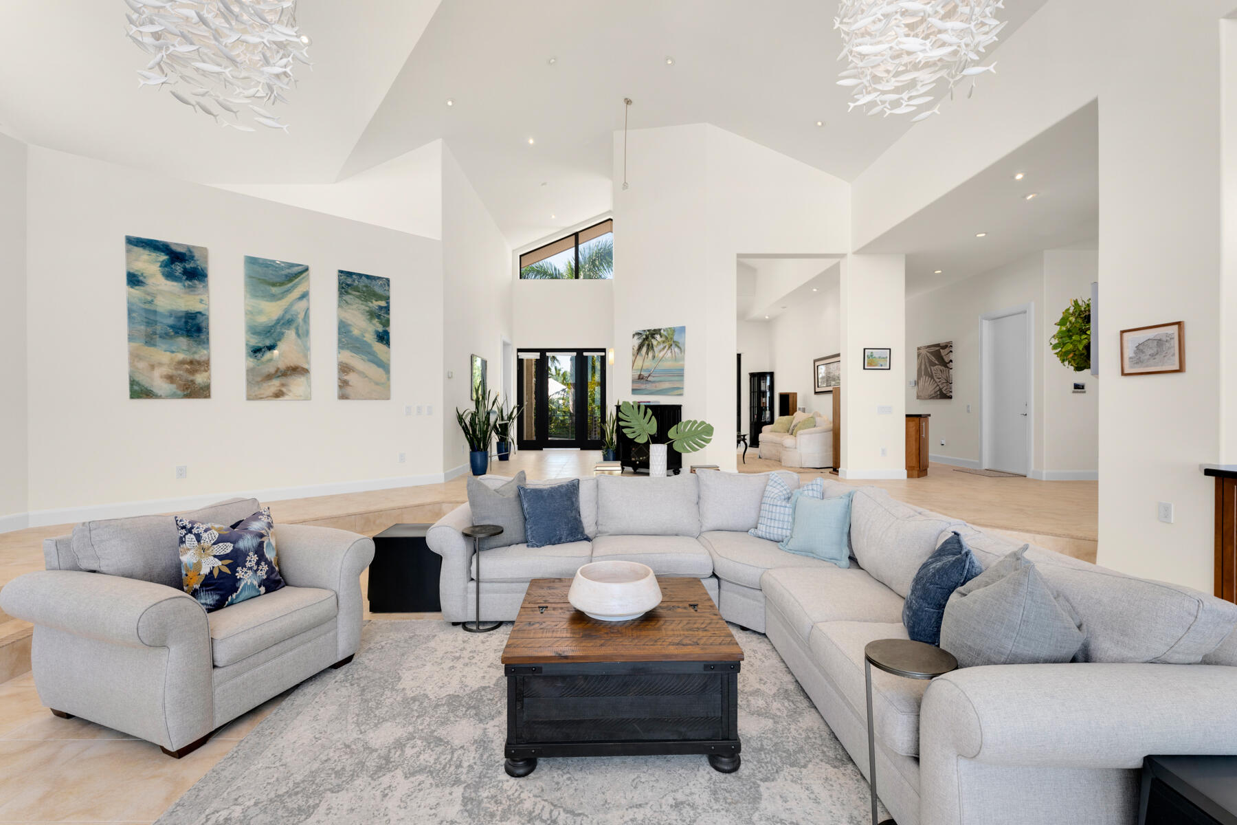 51 Cannon Royal Drive