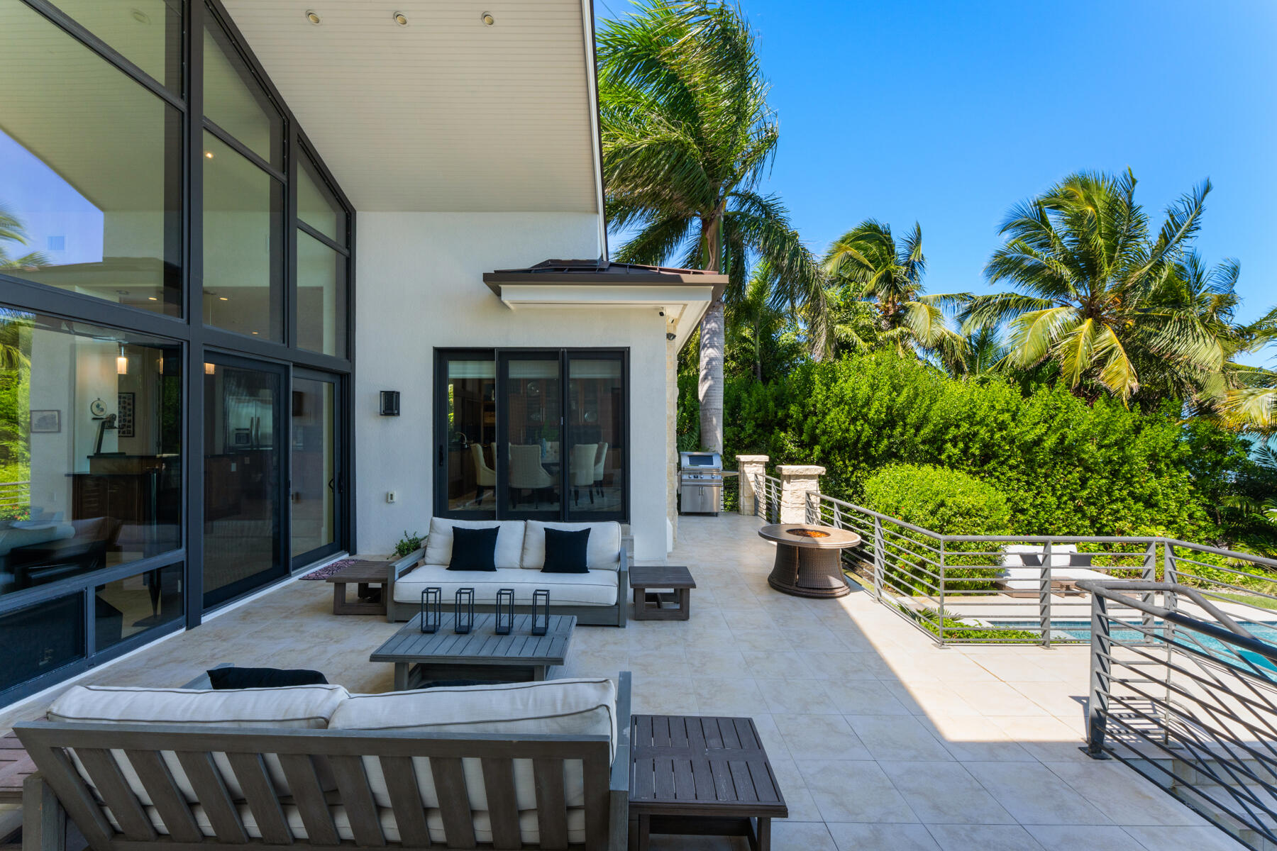 51 Cannon Royal Drive