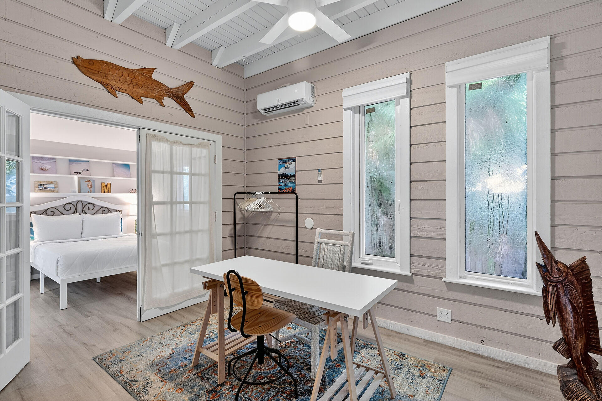 5206 Dogwood Dell Street