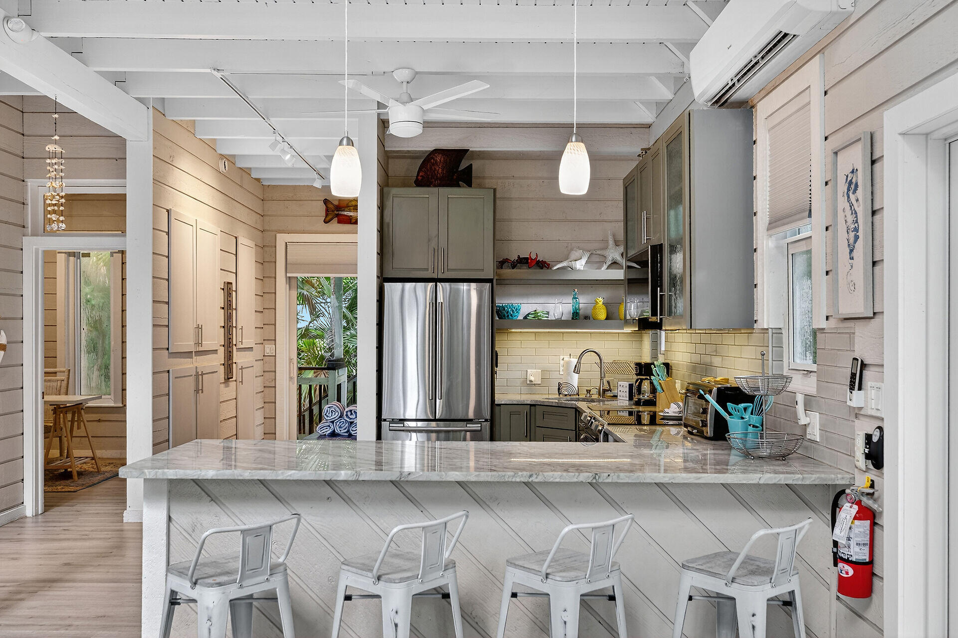 5206 Dogwood Dell Street