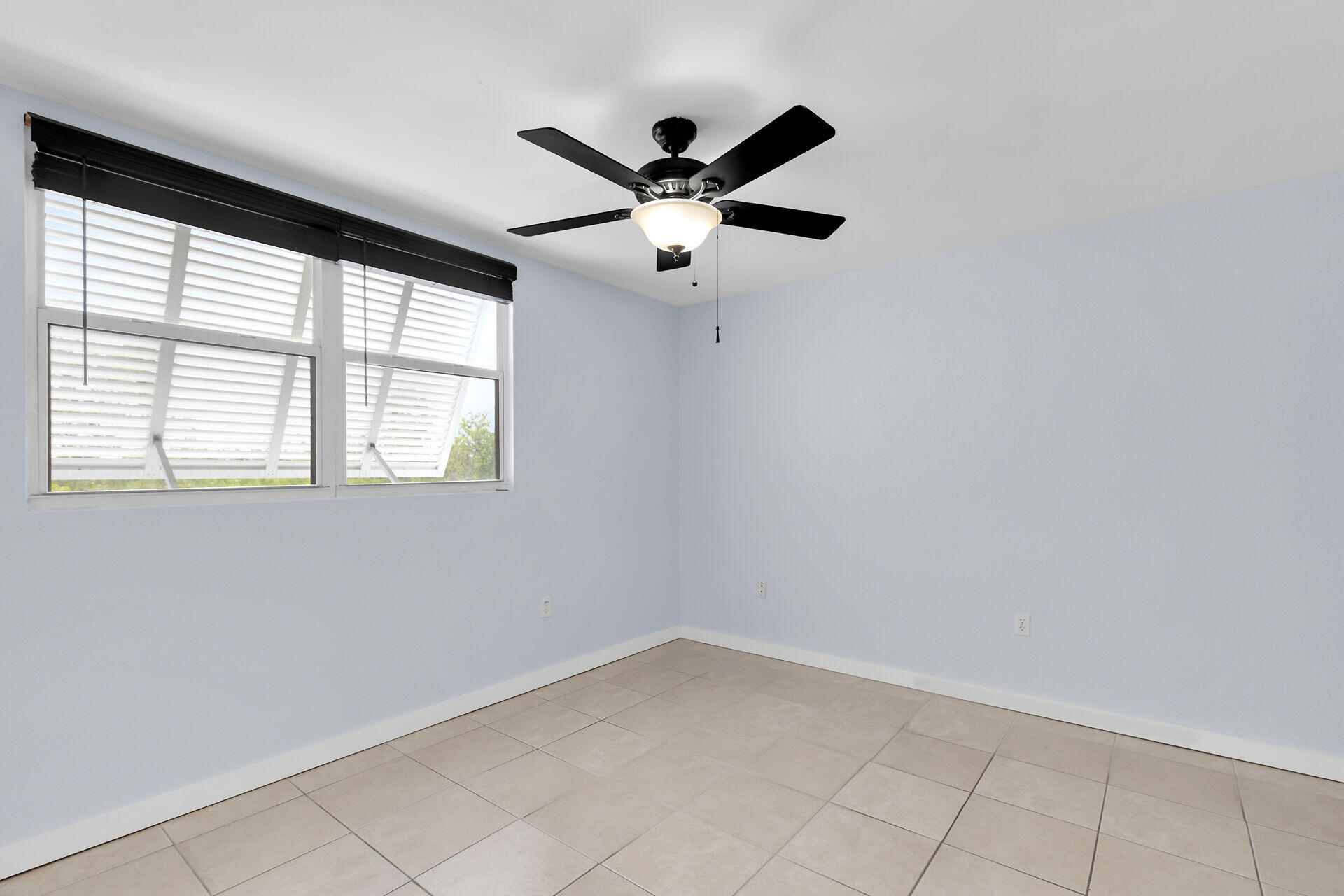 3635 Seaside Drive Unit: 206