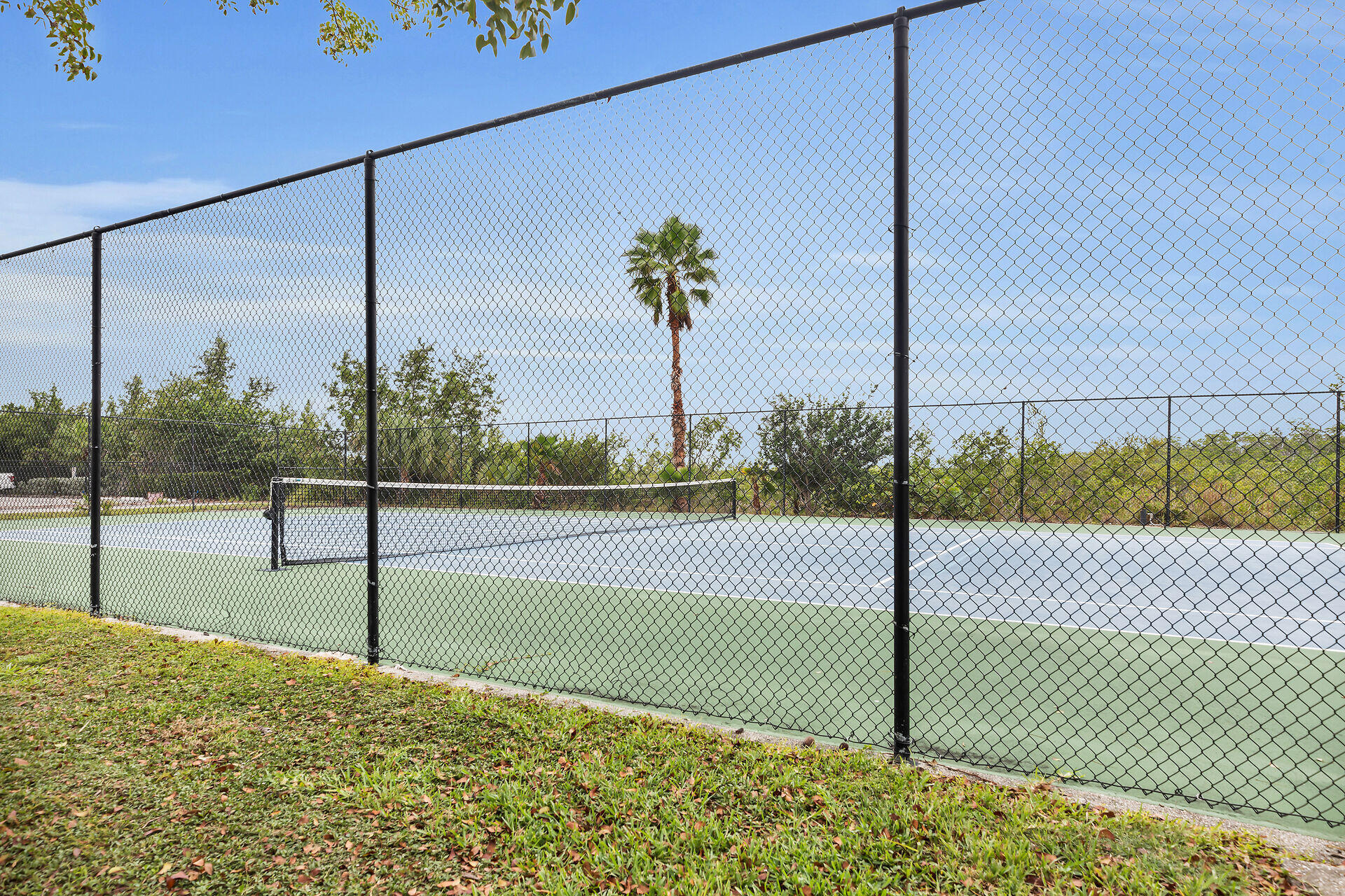 3635 Seaside Drive Unit: 206