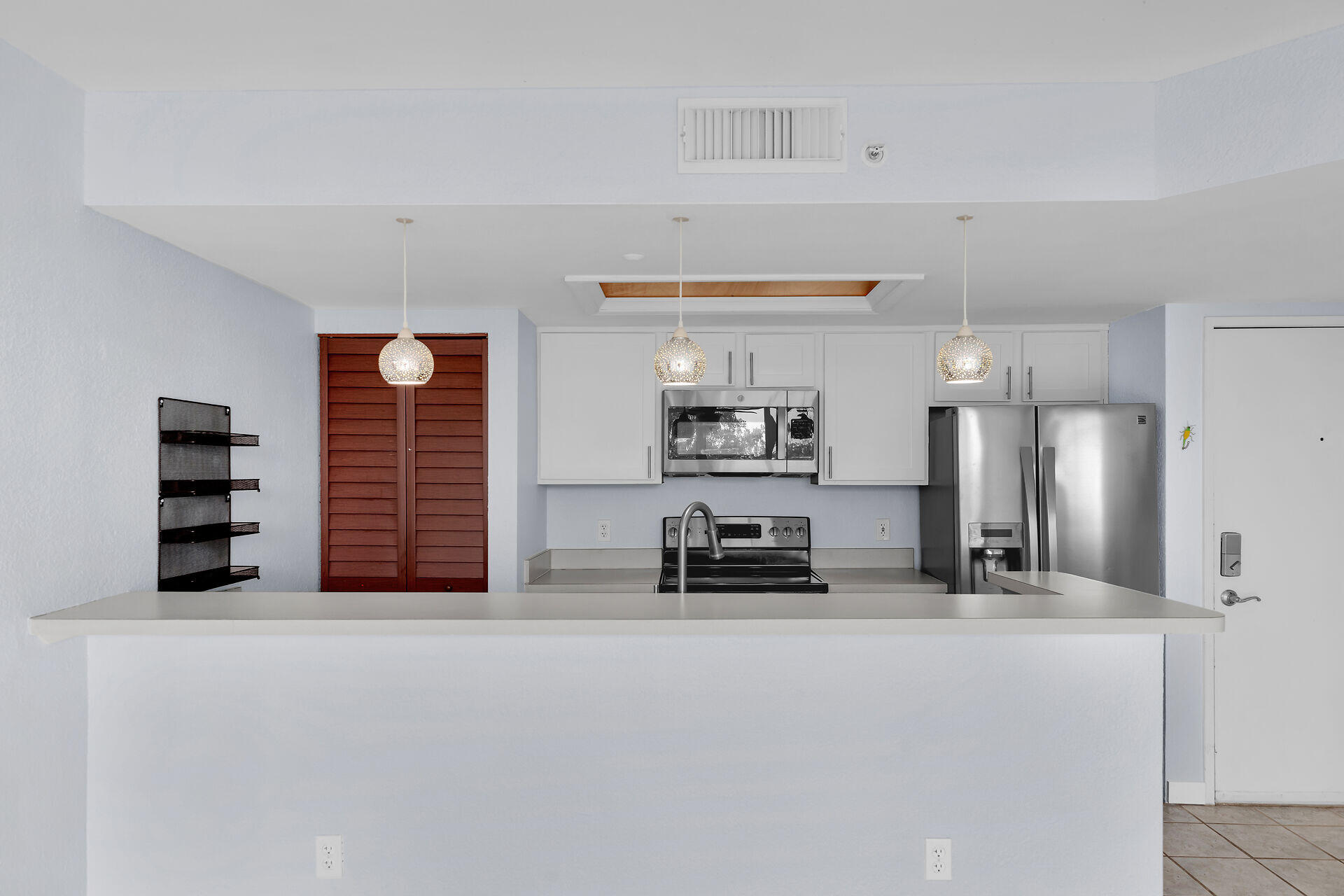 3635 Seaside Drive Unit: 206