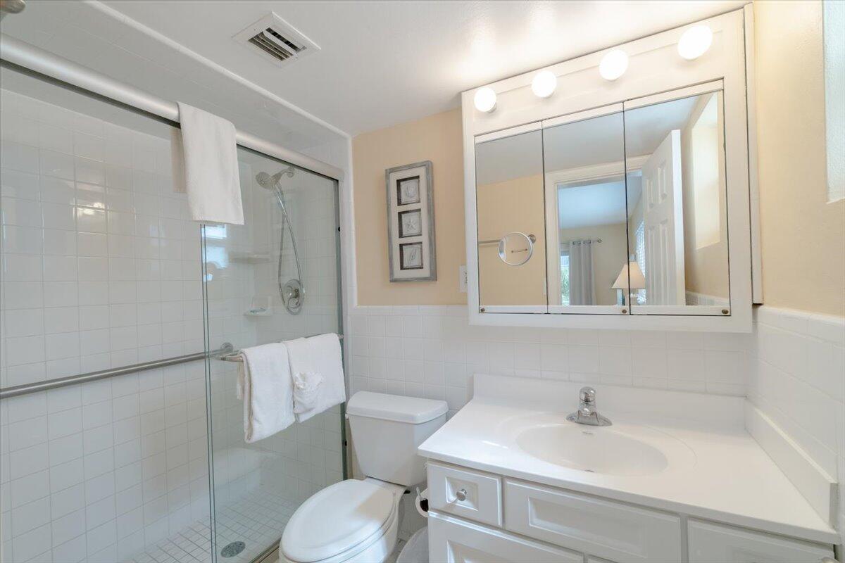 1101 W Ocean Drive Unit: 13