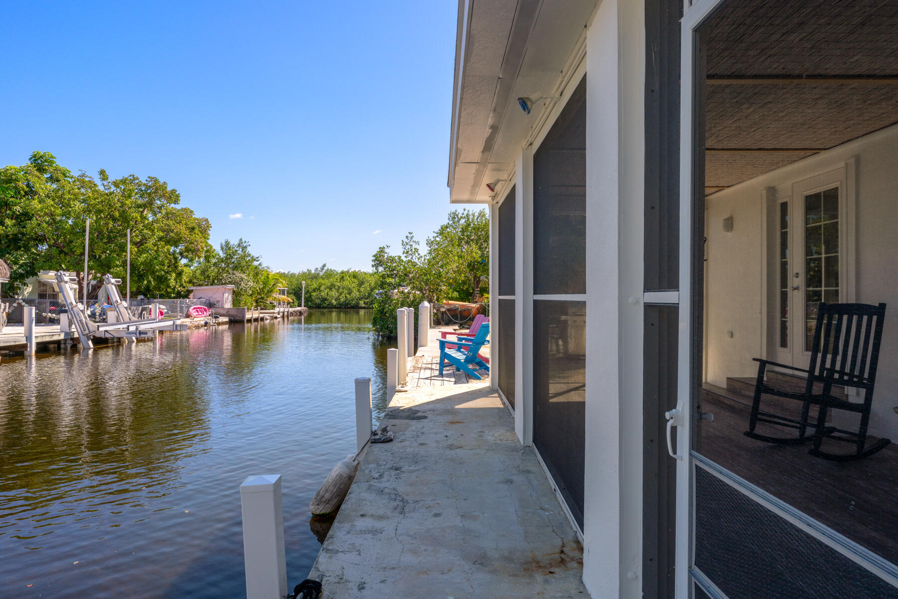 119 Long Key Lake Drive Unit: 1-3