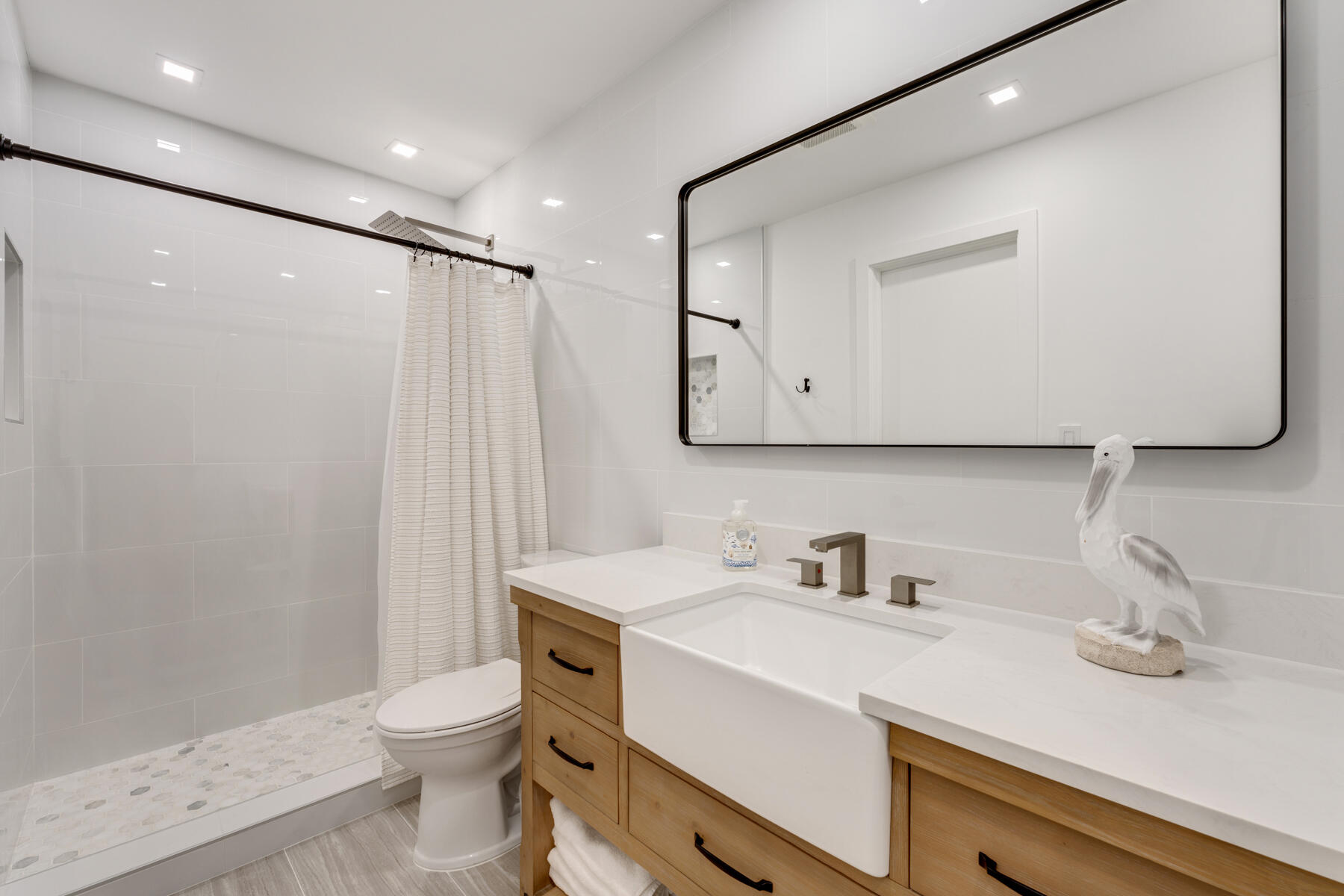 119 Long Key Lake Drive Unit: 1-3