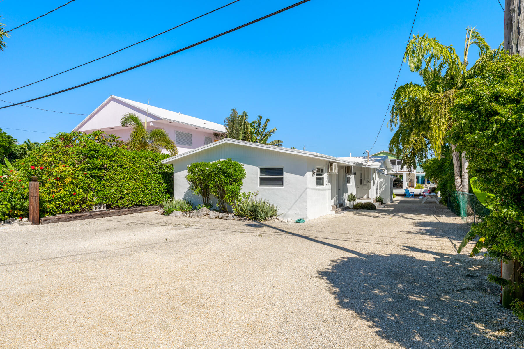 119 Long Key Lake Drive Unit: 1-3