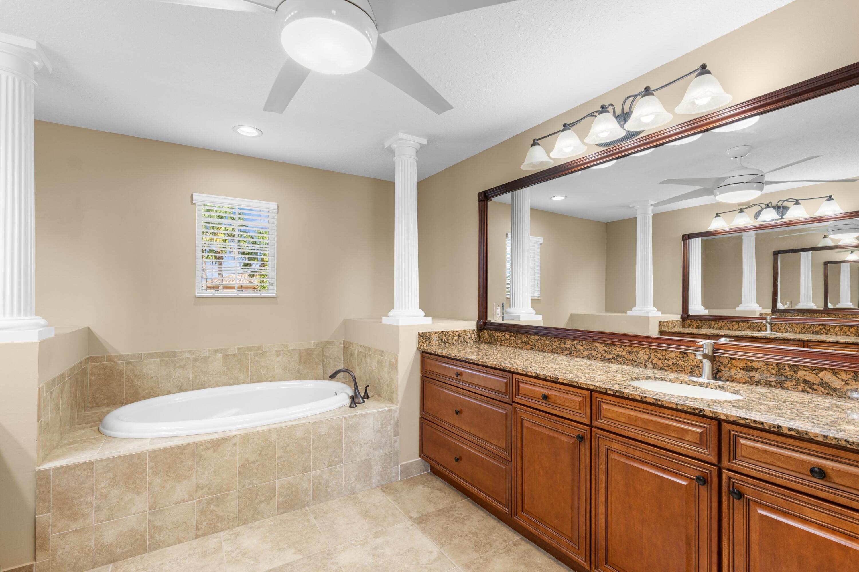 3456 Oakmont Estates Boulevard