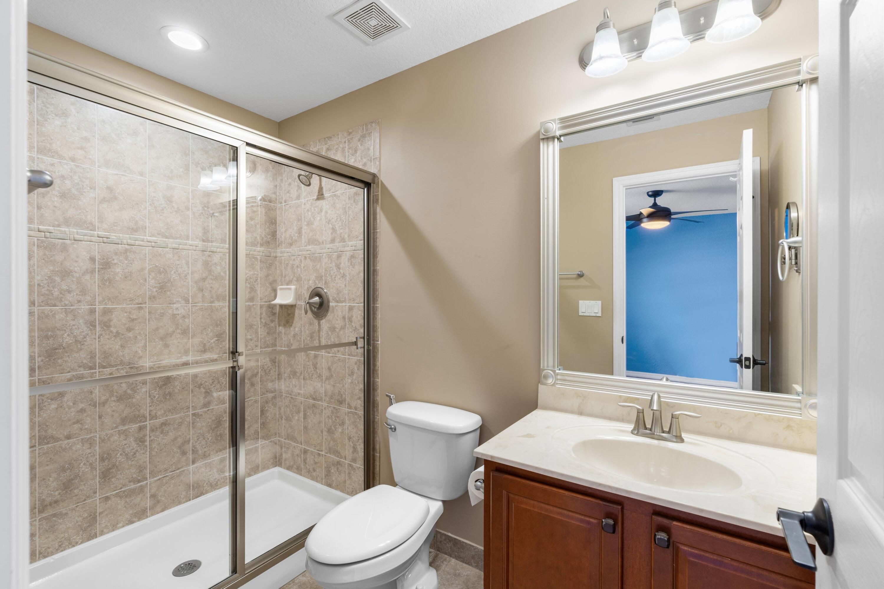 3456 Oakmont Estates Boulevard