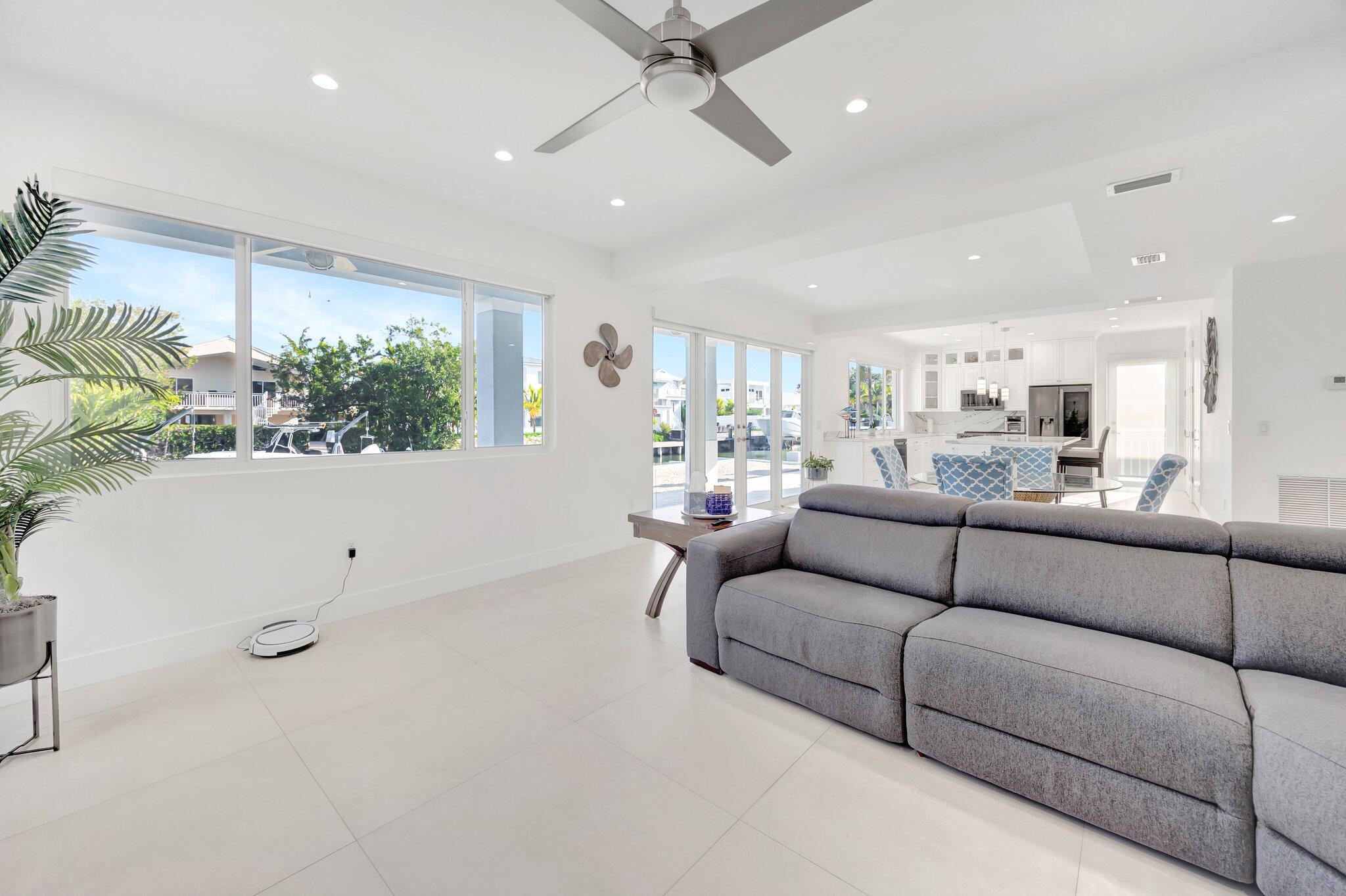 118 Pelican Road