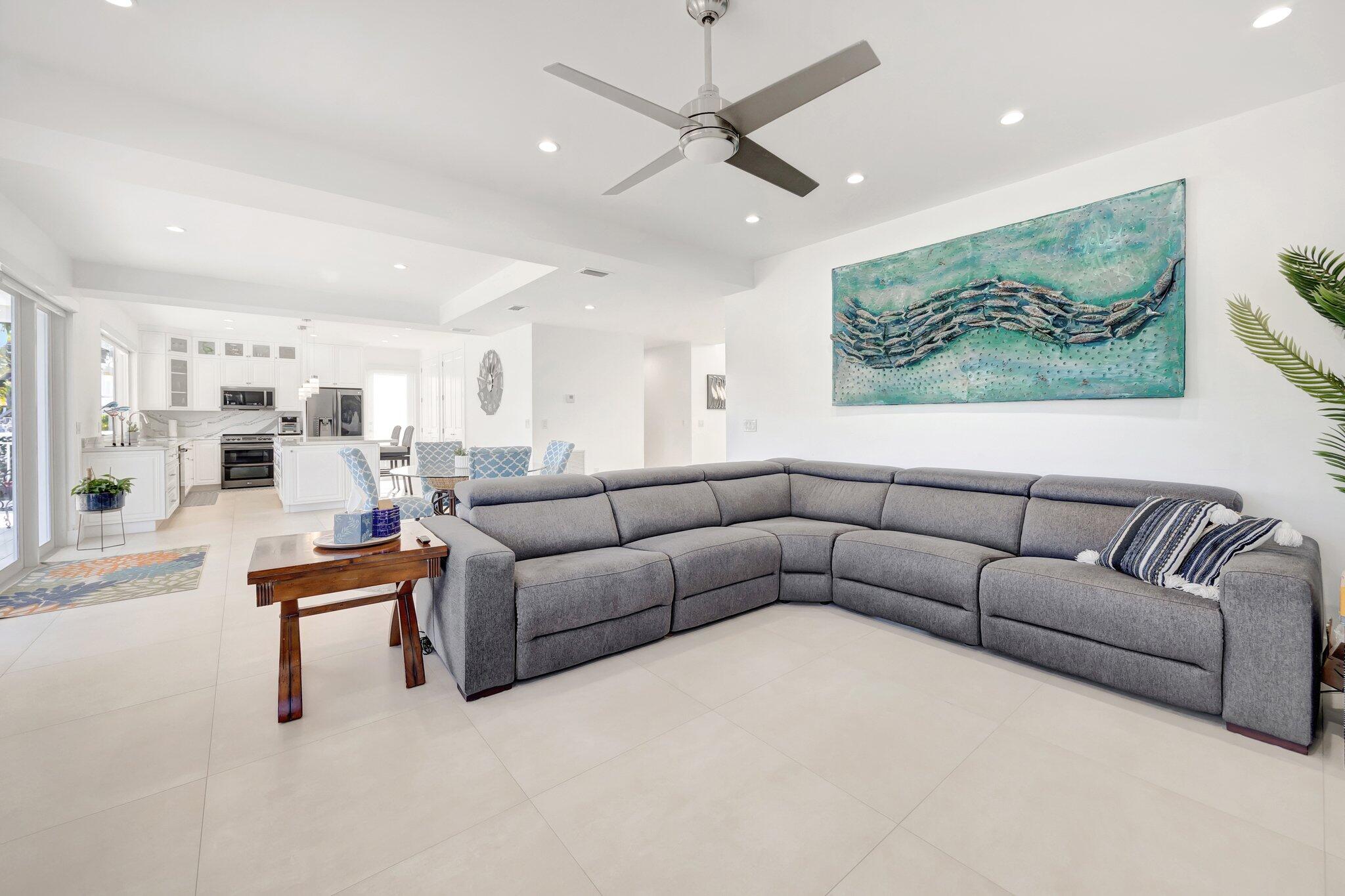 118 Pelican Road