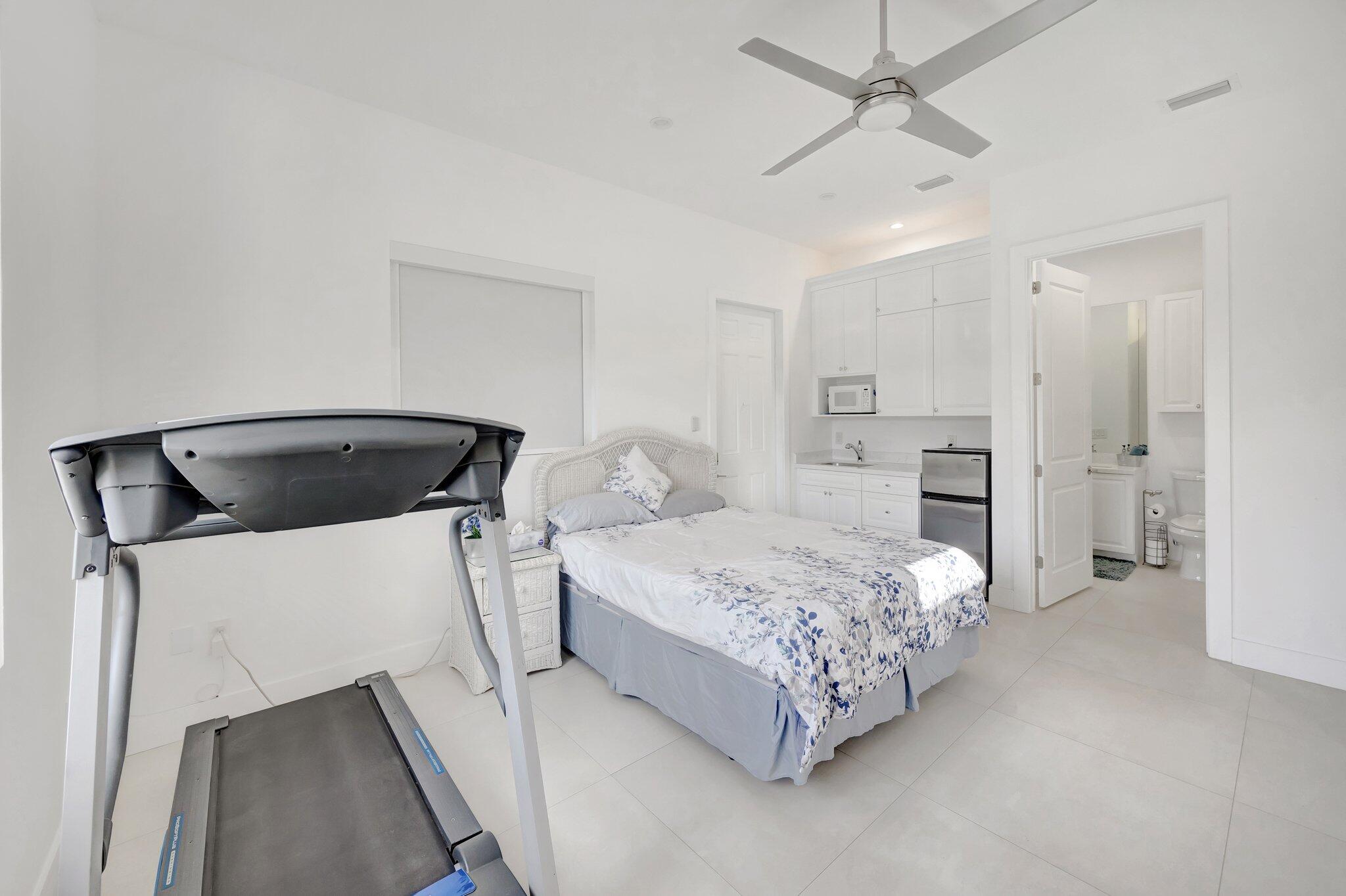 118 Pelican Road