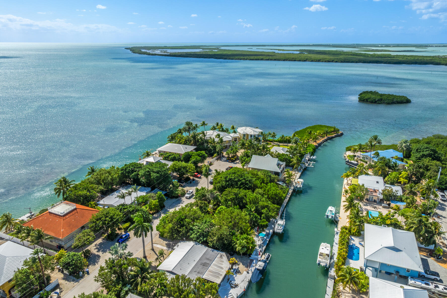 755 & 744 Sawyer Drive