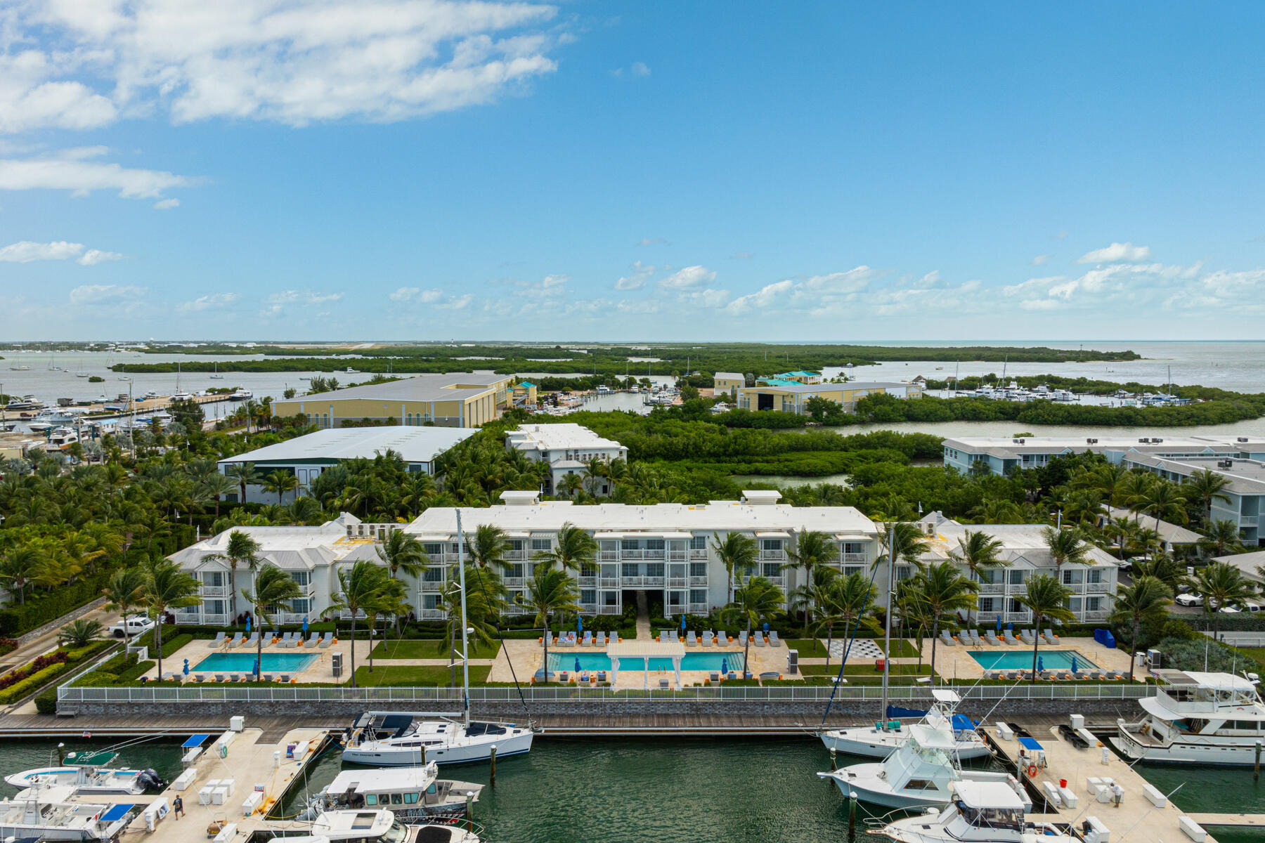 5950 Peninsular Avenue Unit: 693