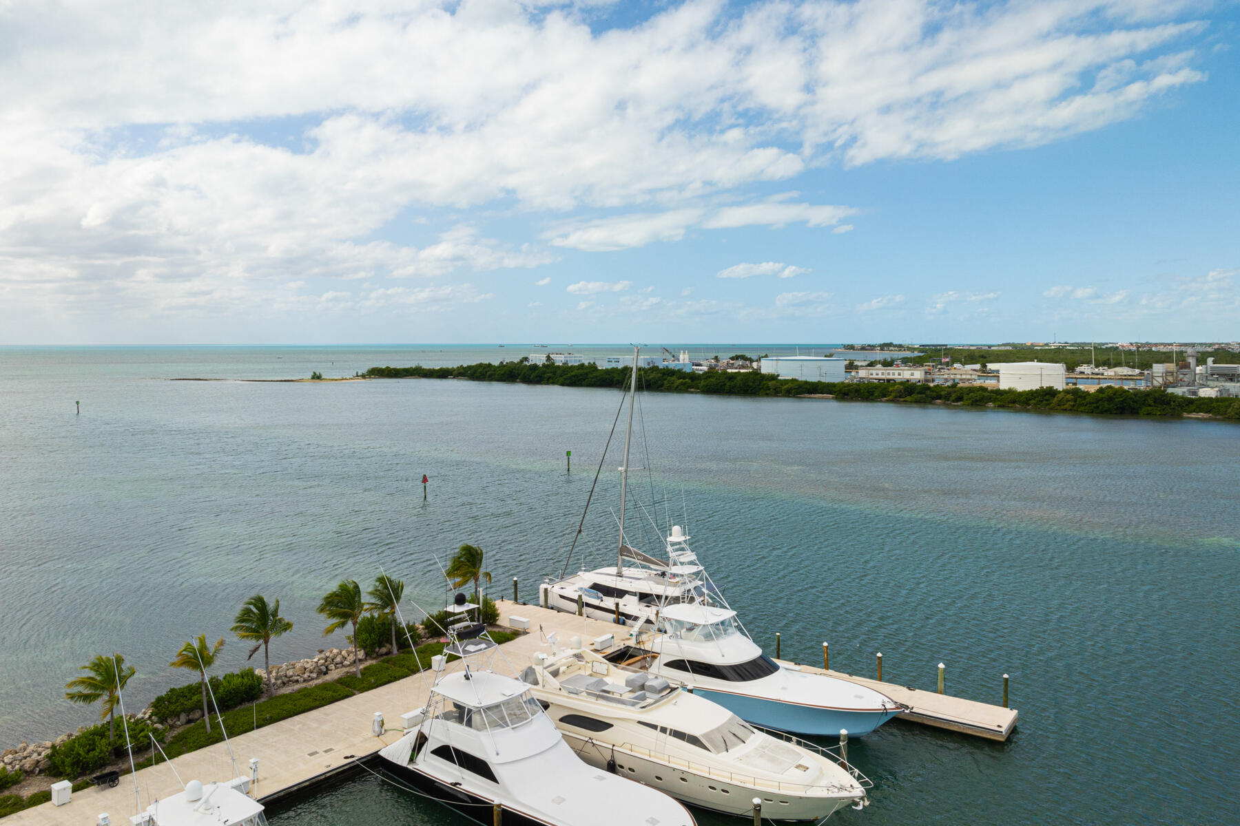 5950 Peninsular Avenue Unit: 693