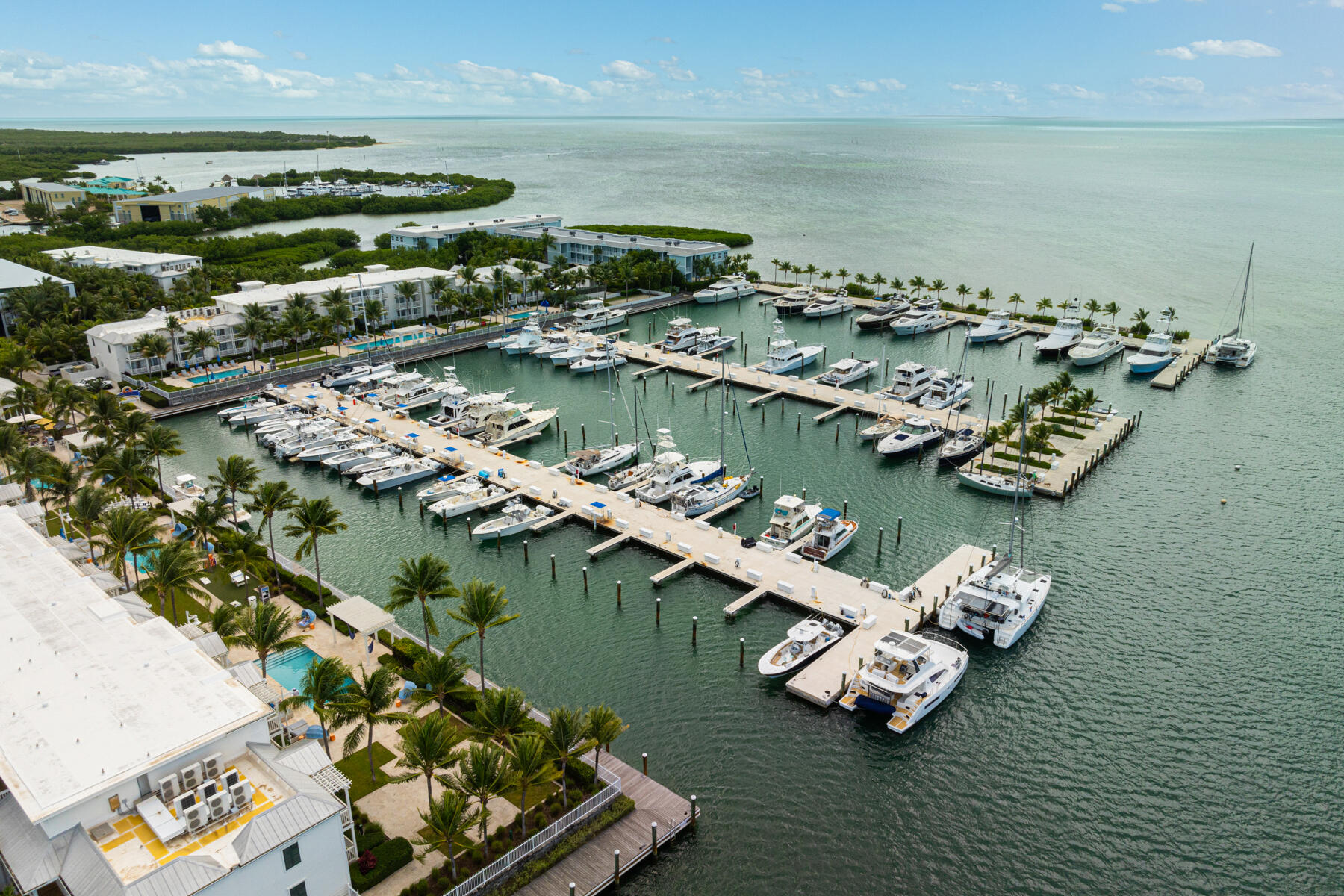 5950 Peninsular Avenue Unit: 693