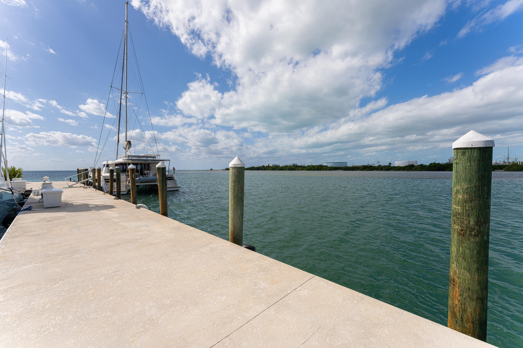 5950 Peninsular Avenue Unit: 693