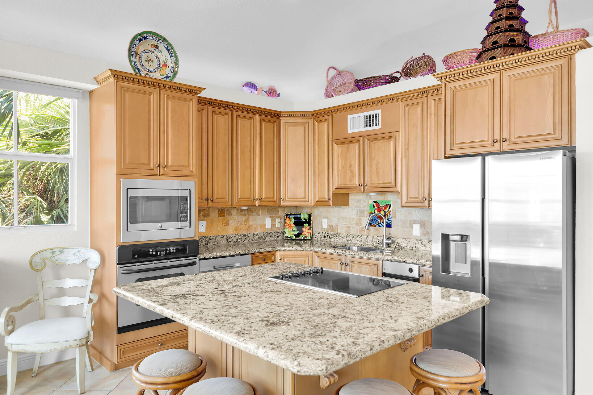 33 Seaside South Court