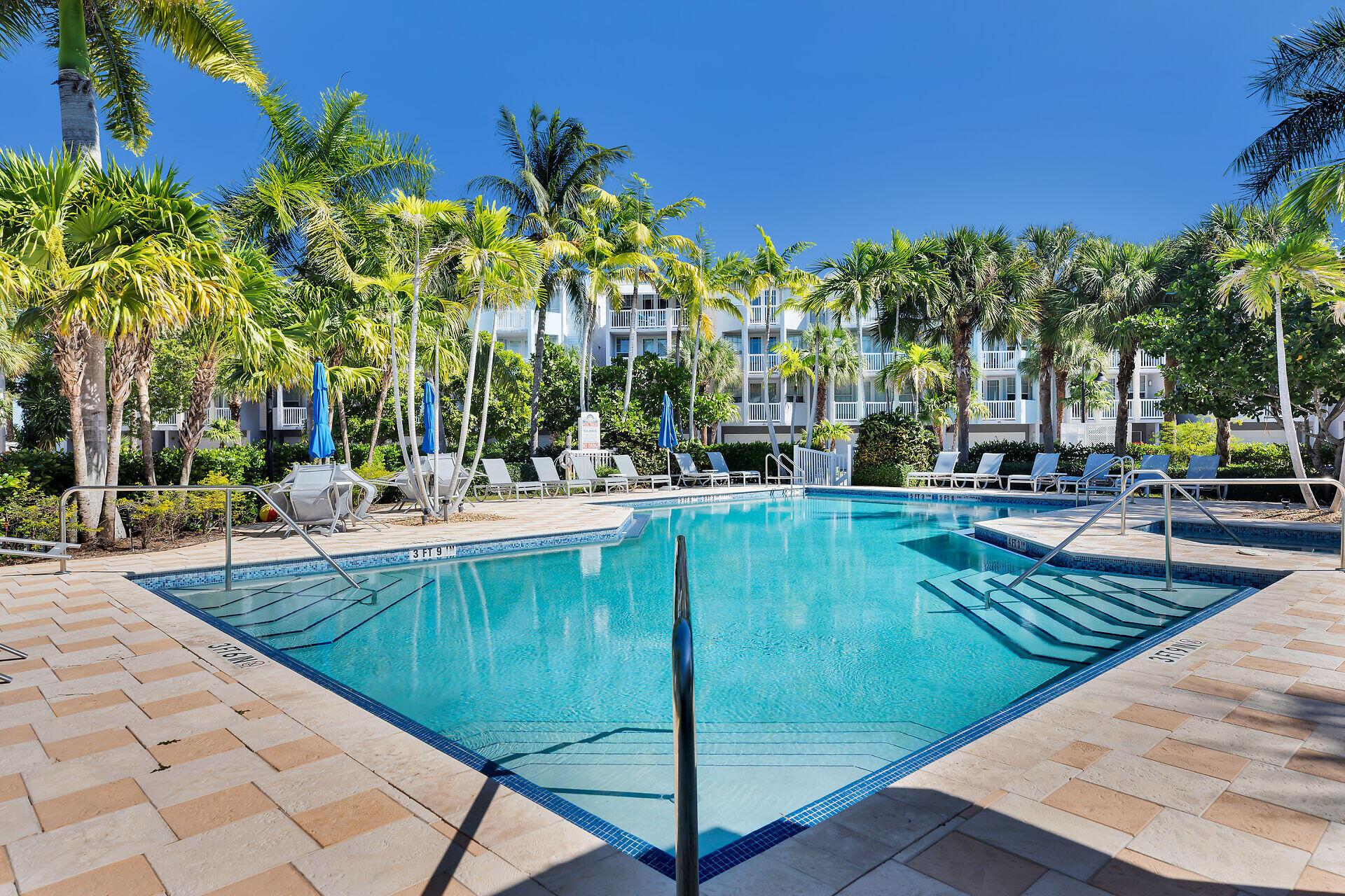 33 Seaside South Court