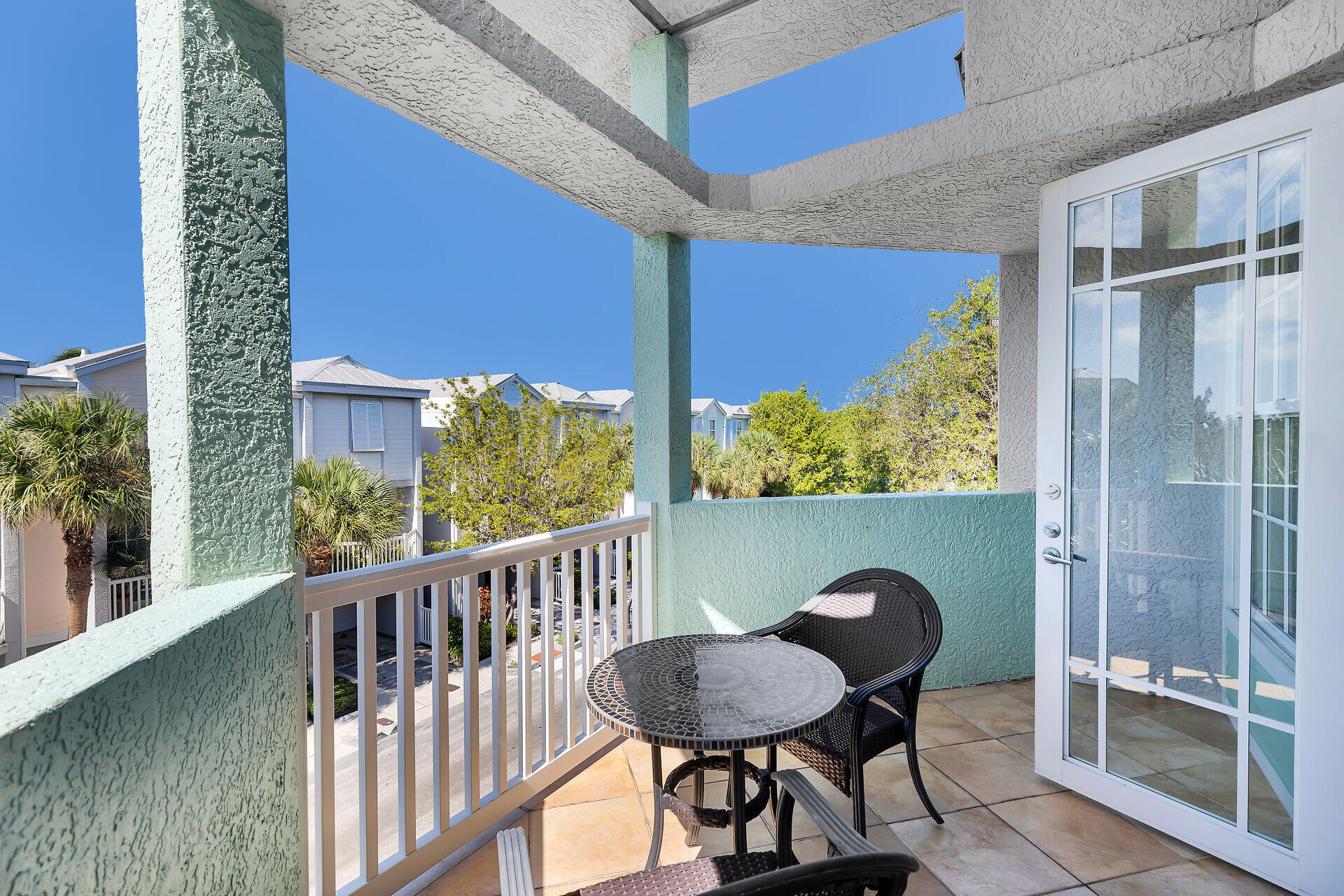 33 Seaside South Court