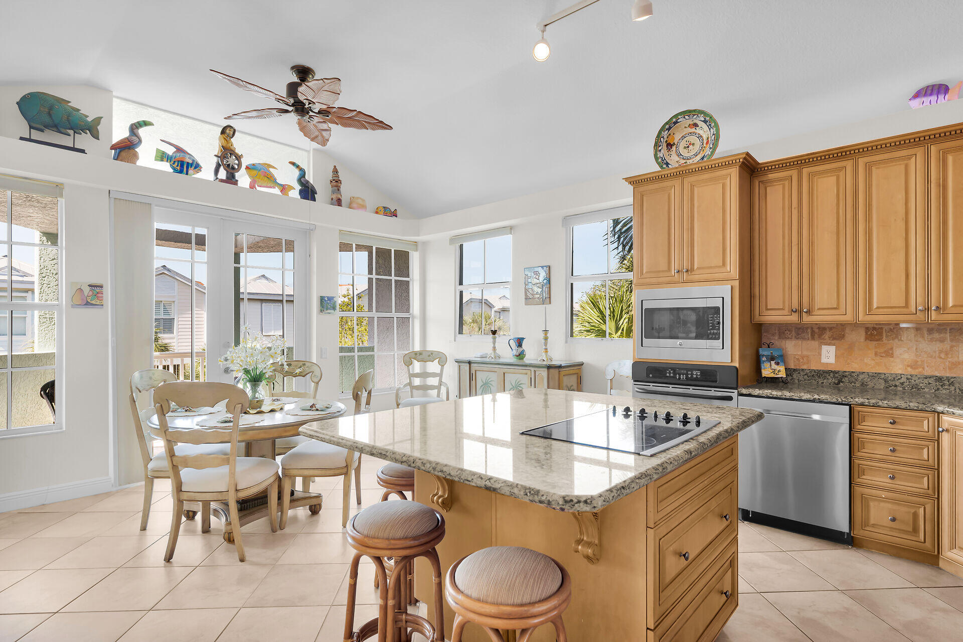 33 Seaside South Court