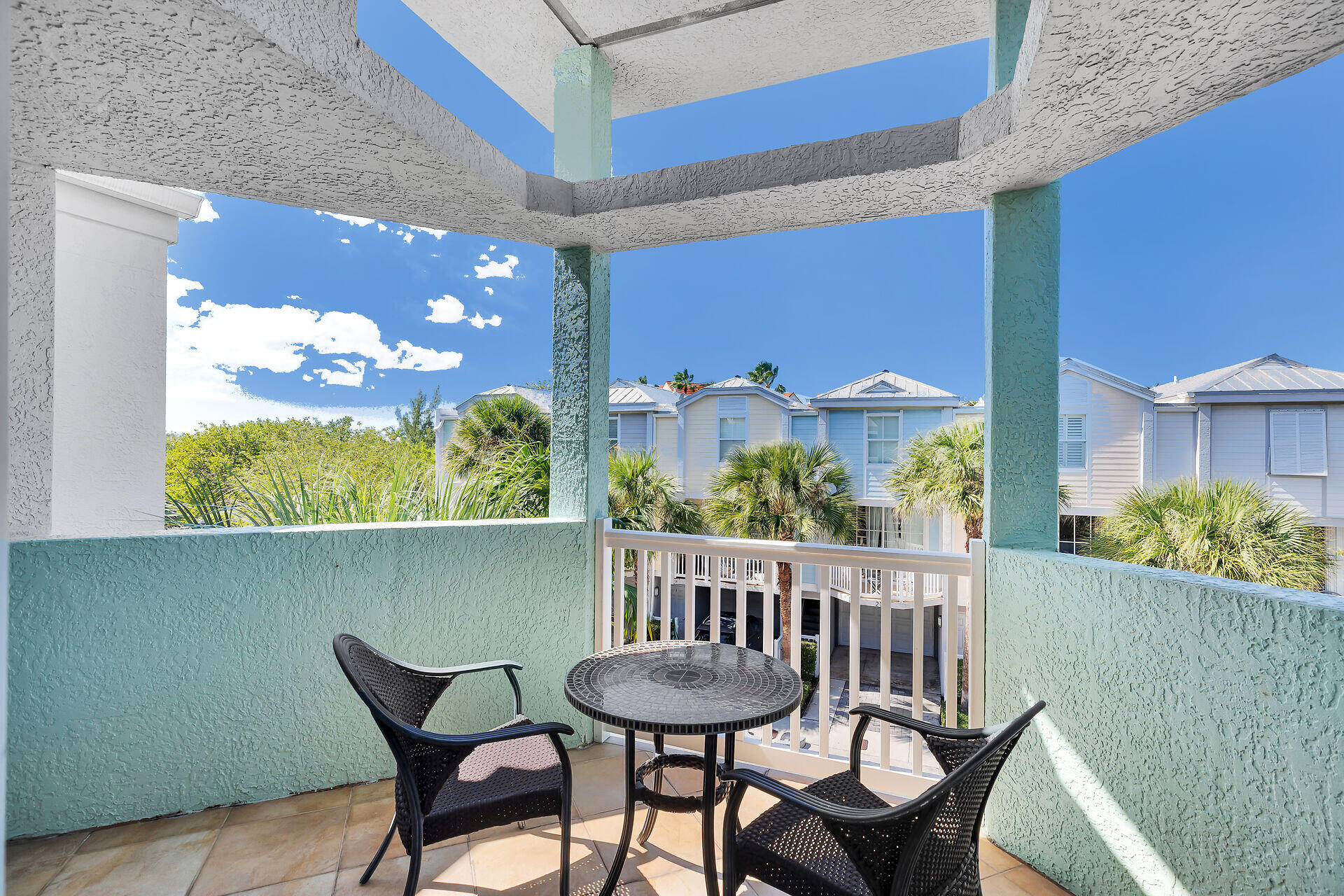 33 Seaside South Court