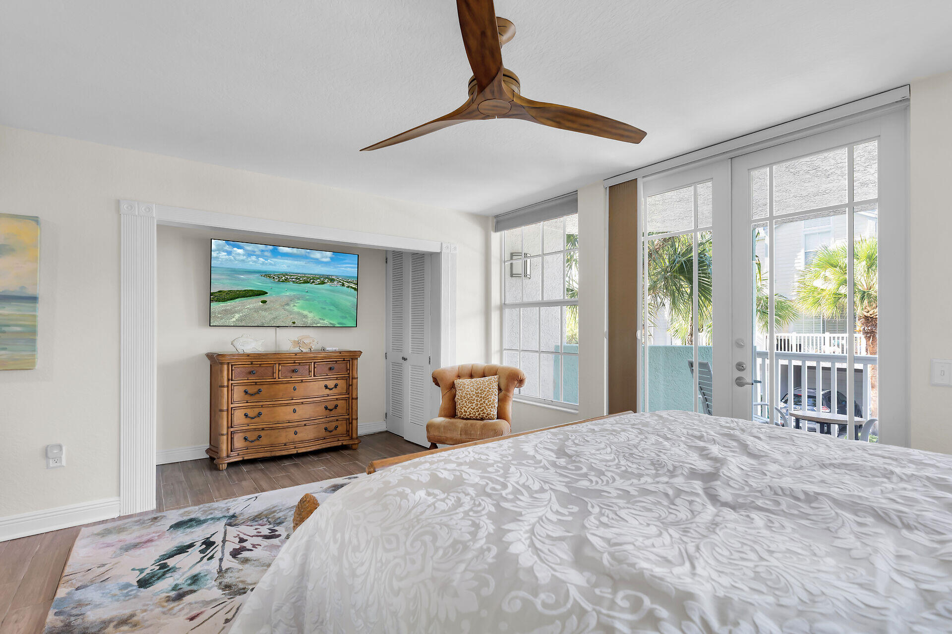 33 Seaside South Court