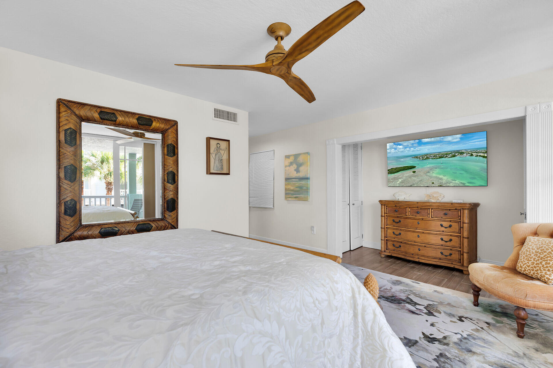 33 Seaside South Court