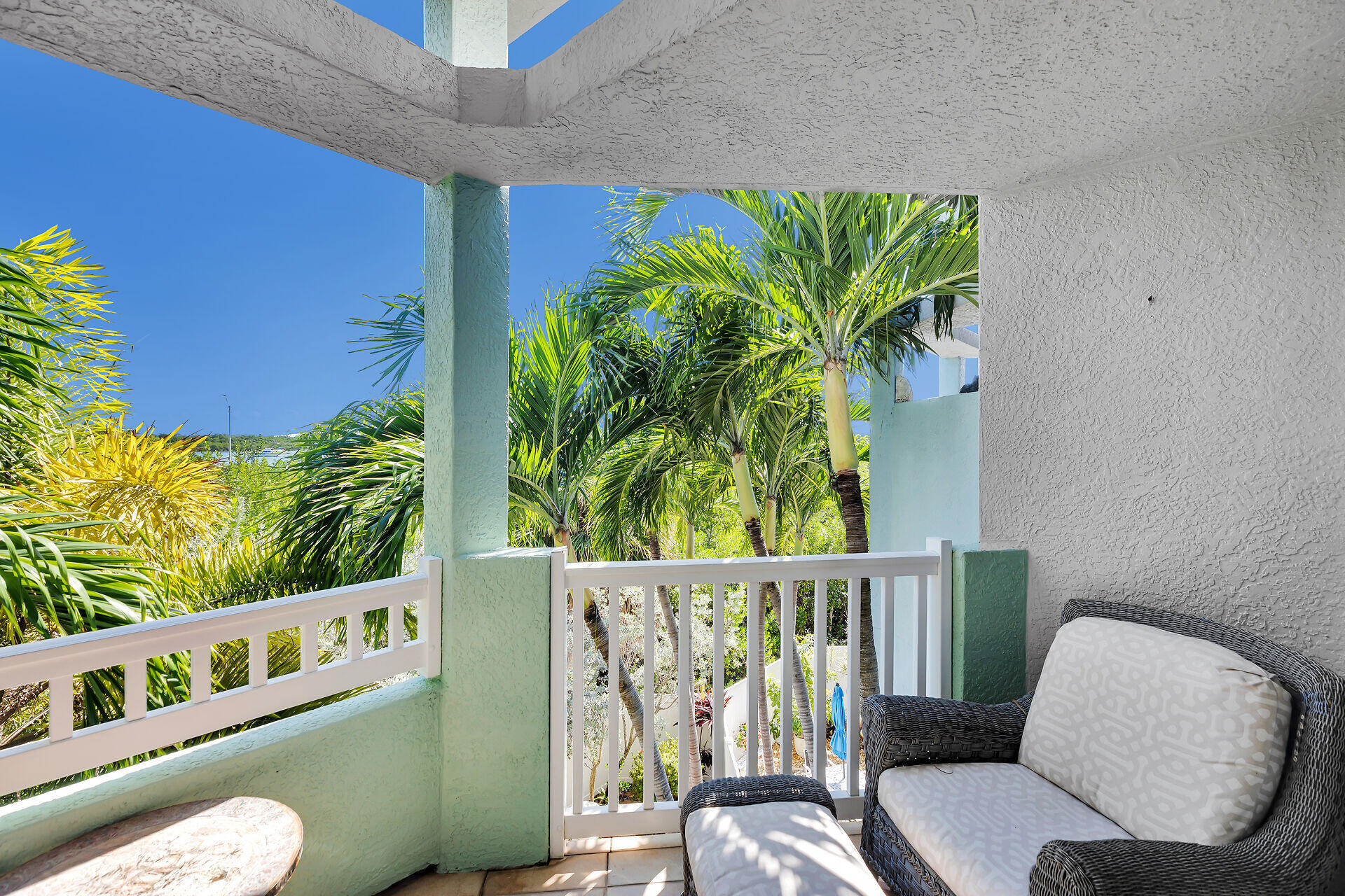 33 Seaside South Court