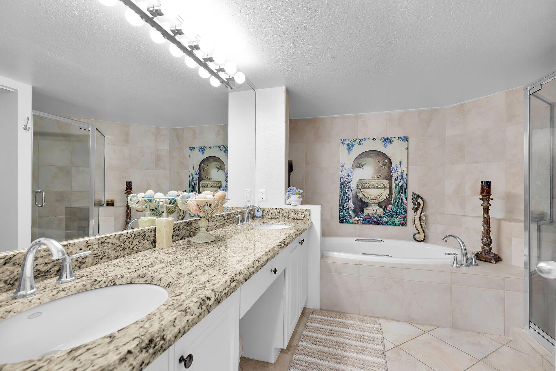 33 Seaside South Court