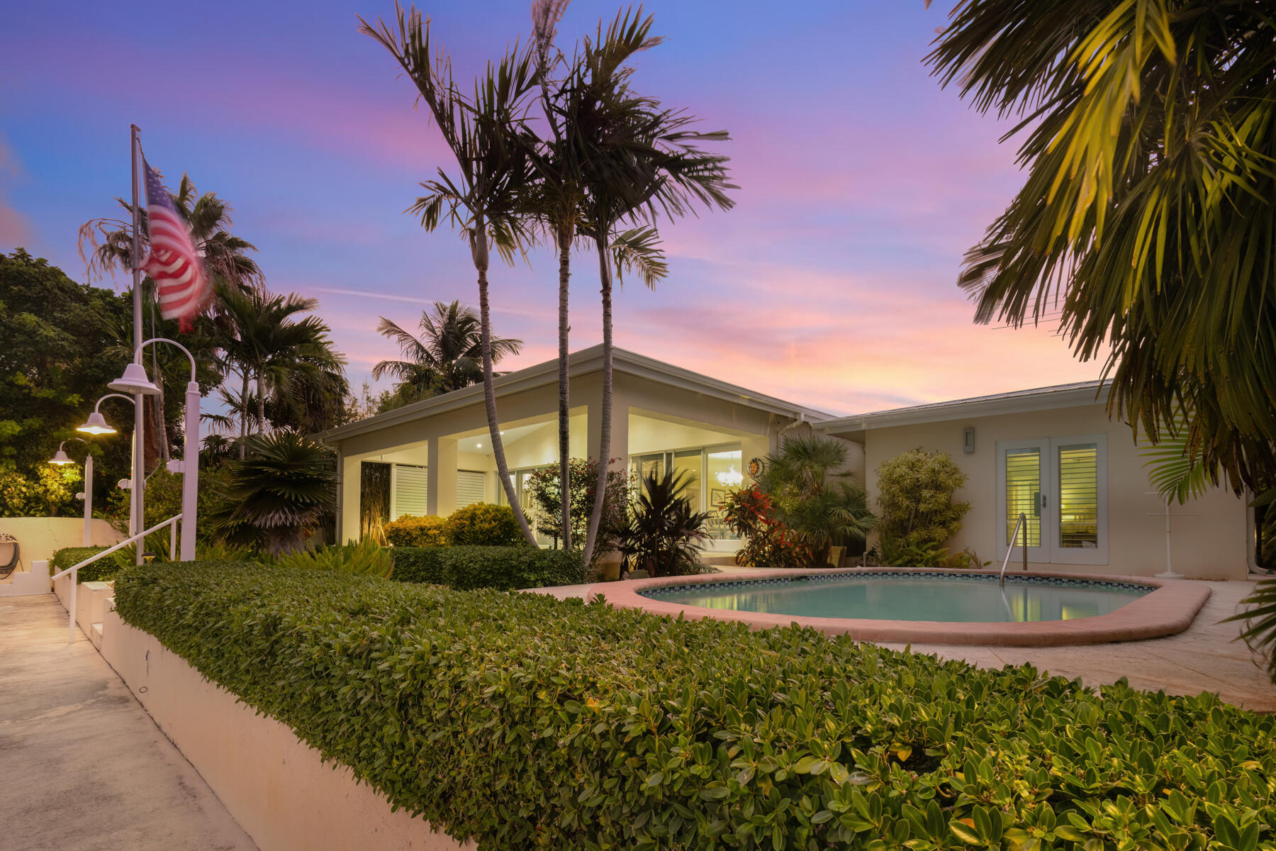 3720 Flagler Avenue