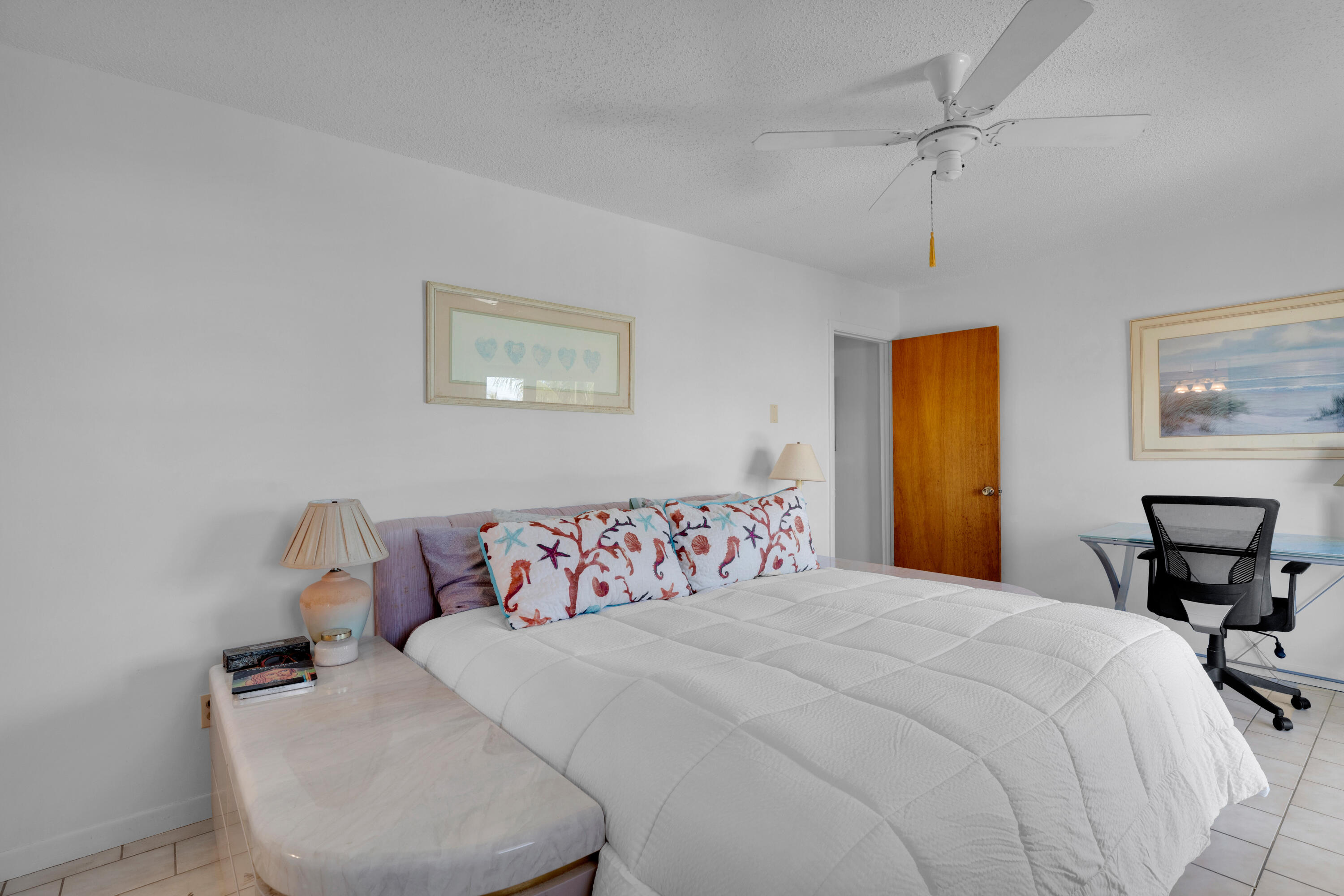 300 3rd Street