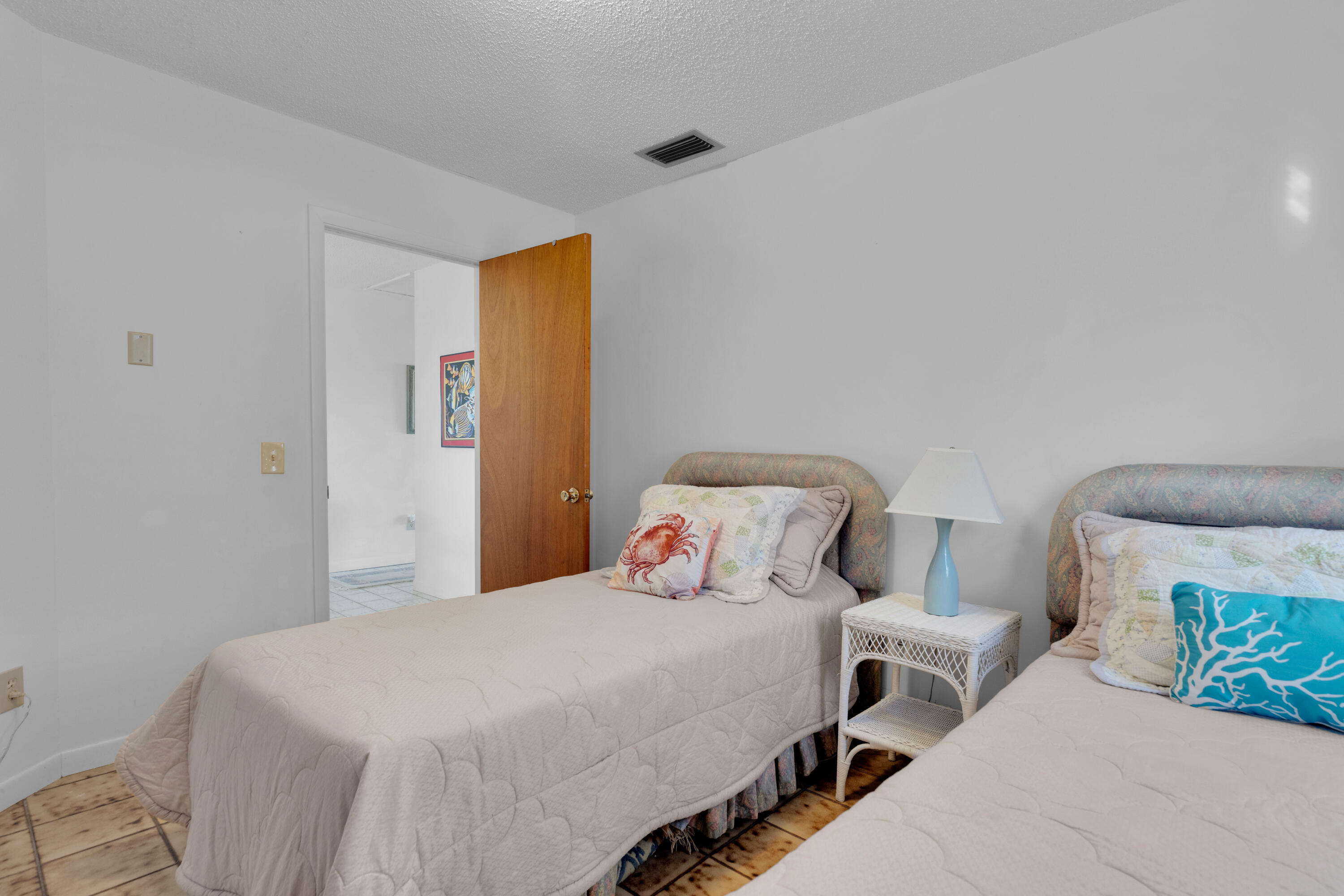 300 3rd Street
