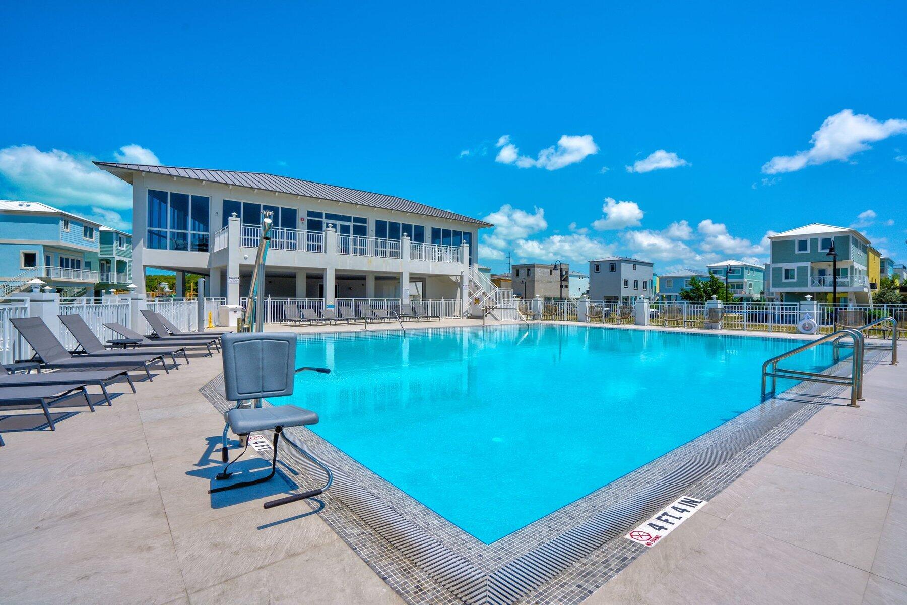 94825 Overseas Highway Unit: 43