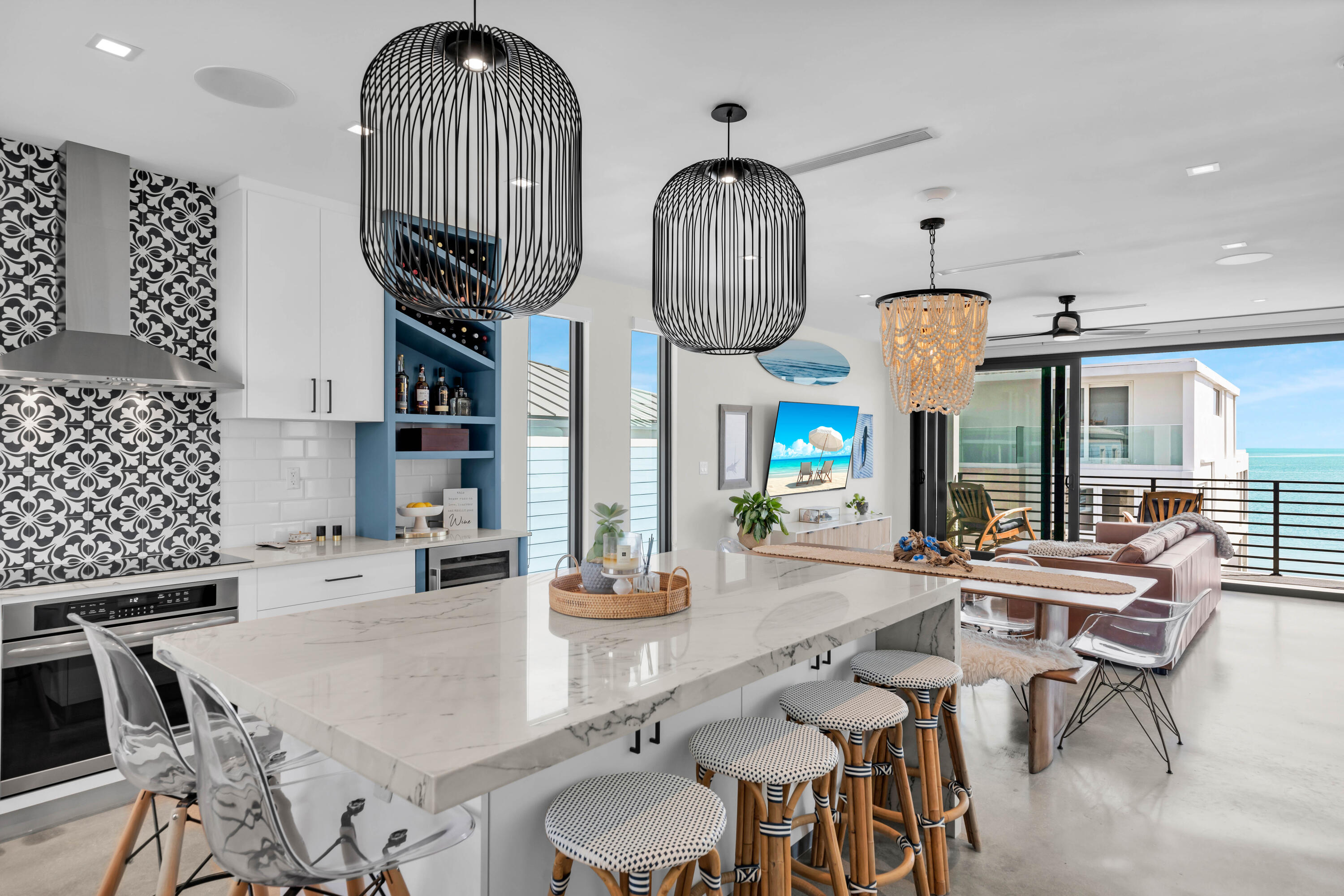 94825 Overseas Highway Unit: 43