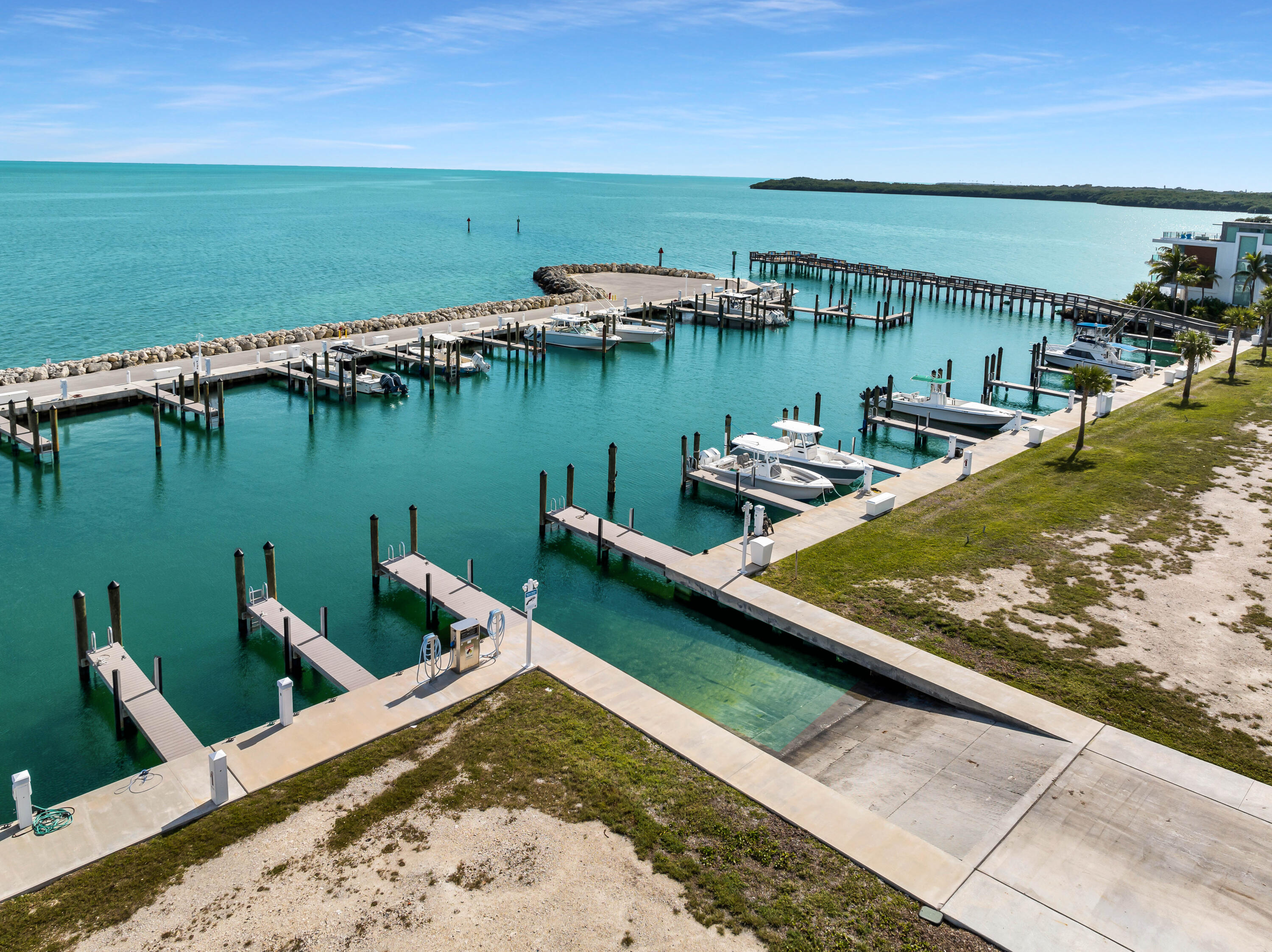 94825 Overseas Highway Unit: 43