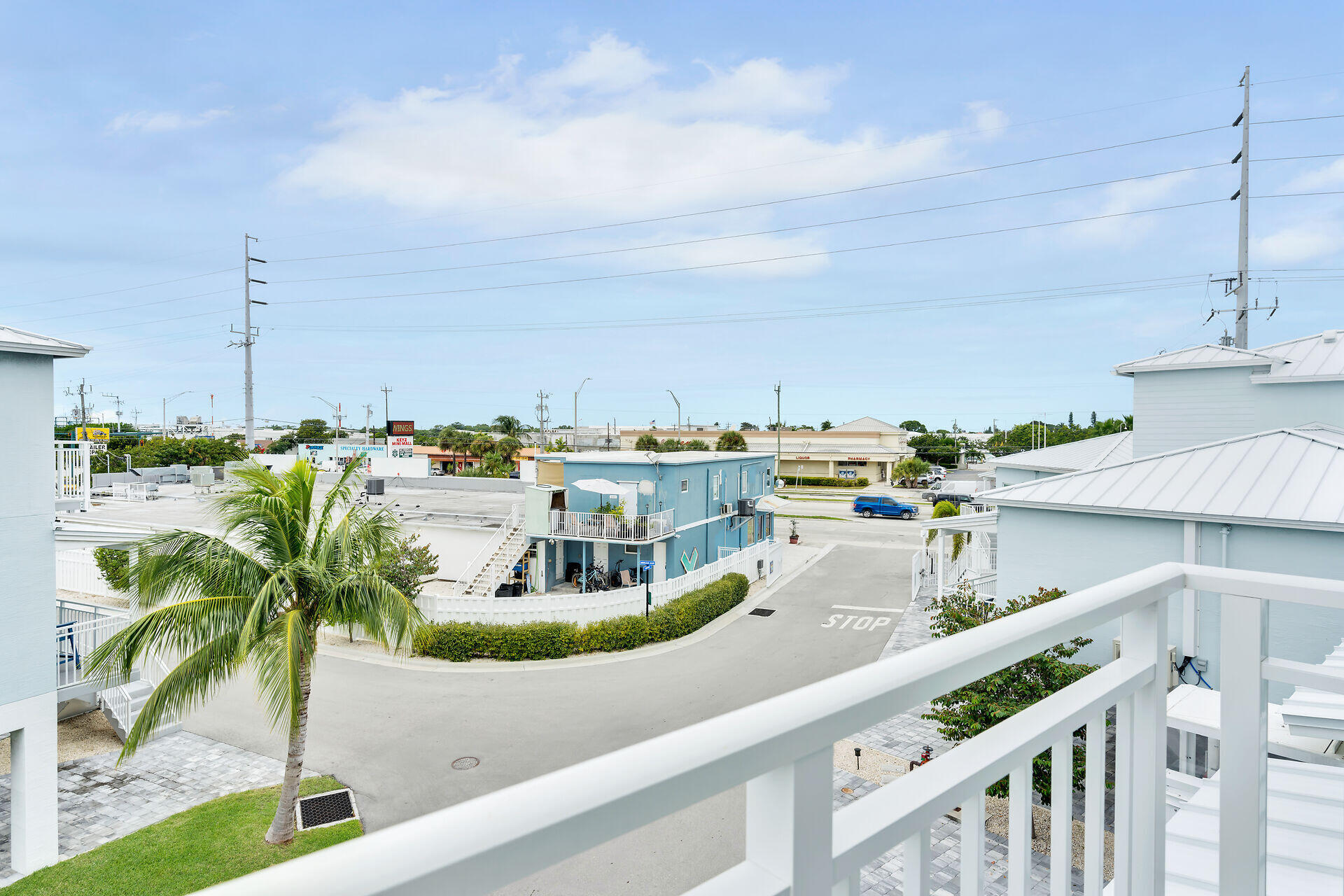 10877 Overseas Highway Unit: 6